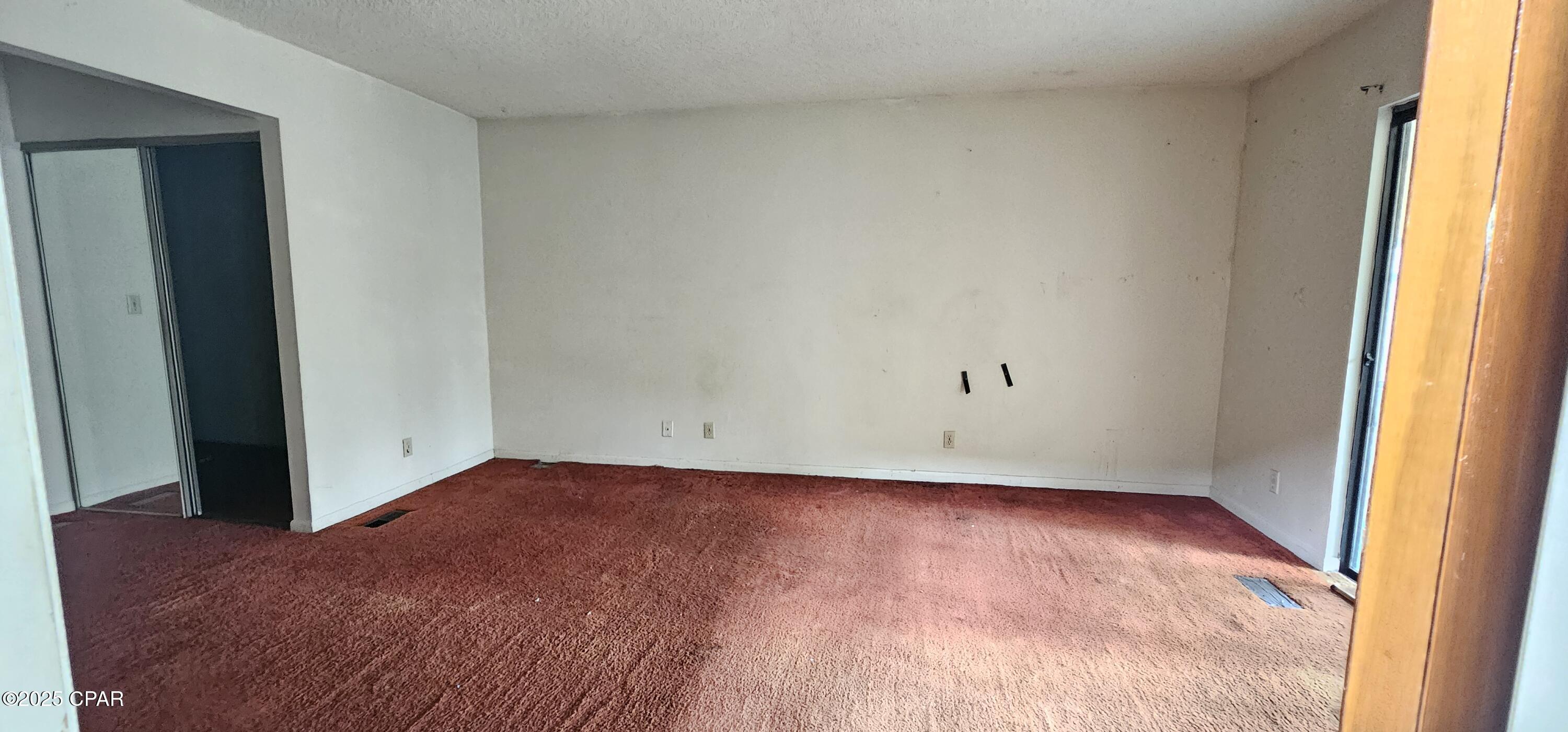 Compass Lake In The Hills - Residential