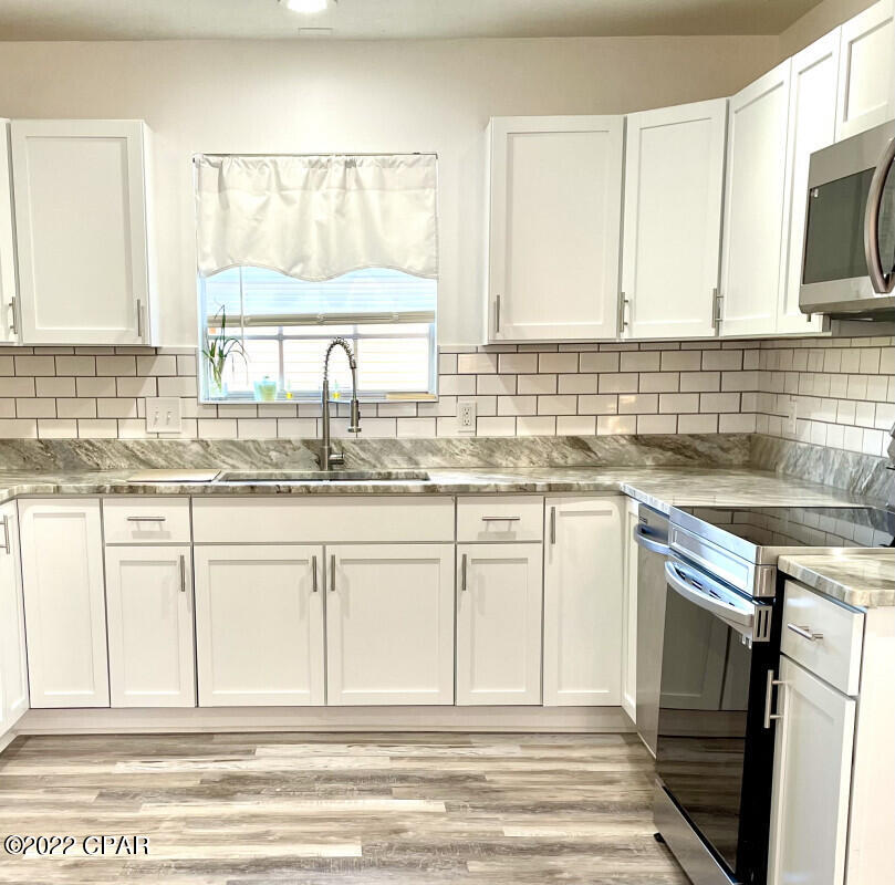 Imperial Oaks - Residential