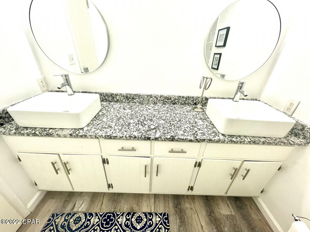 Imperial Oaks - Residential