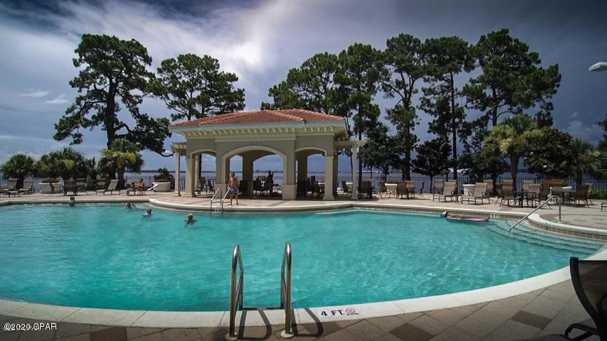 Magnolia Bay Club - Residential