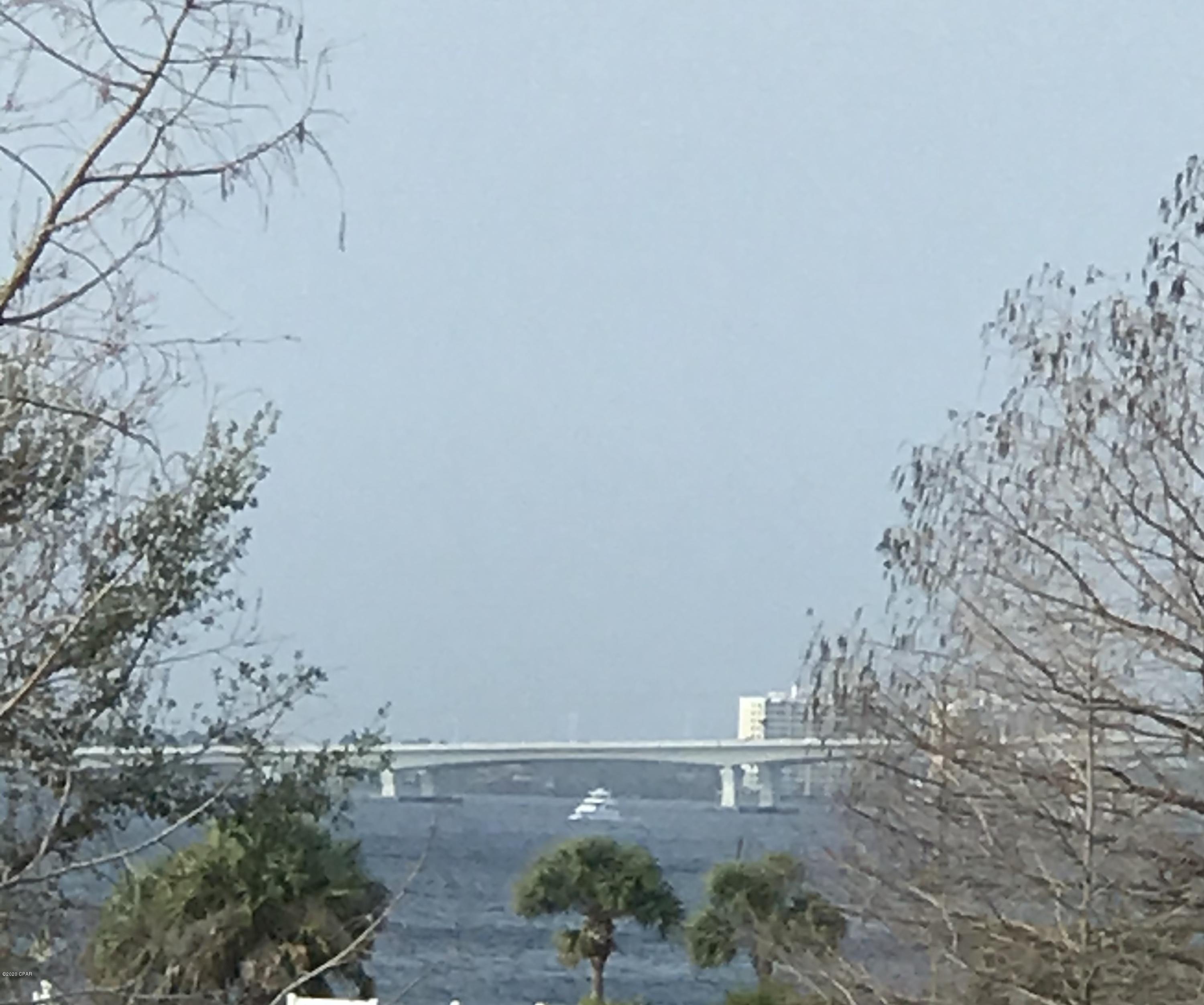 Magnolia Bay Club - Residential