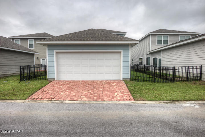 Magnolia Bay Club - Residential