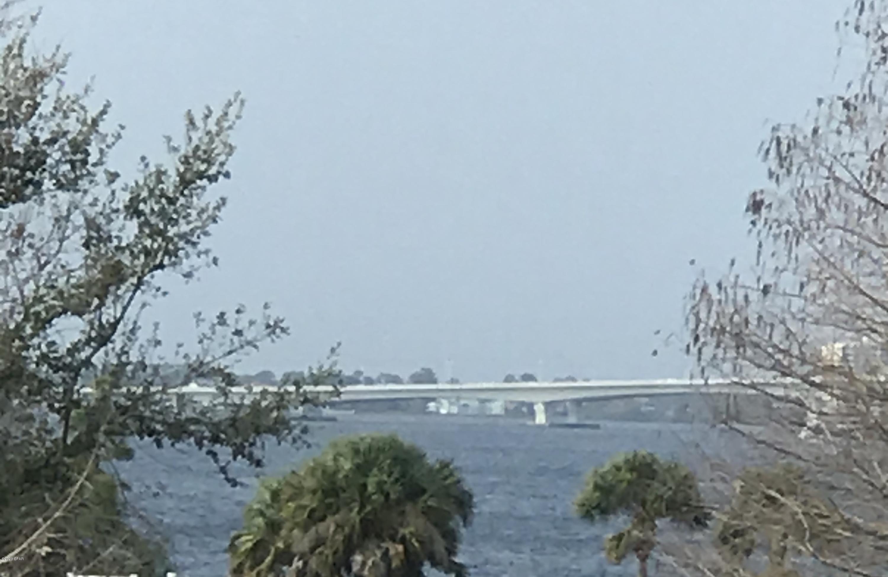 Magnolia Bay Club - Residential