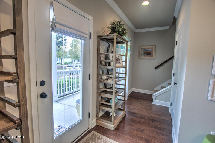 Magnolia Bay Club - Residential