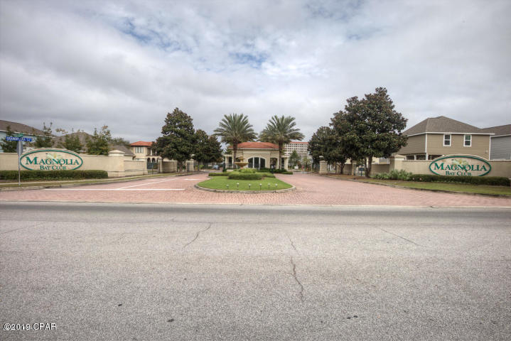 Magnolia Bay Club - Residential