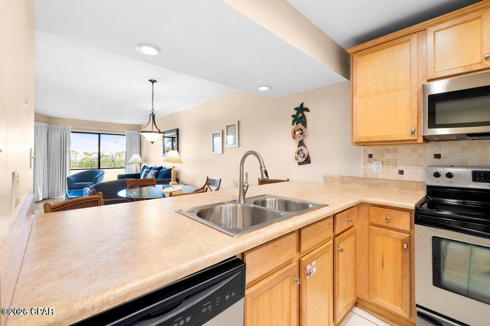 Edgewater Golf Villas 3A - Residential