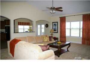 Lake Merial - Residential