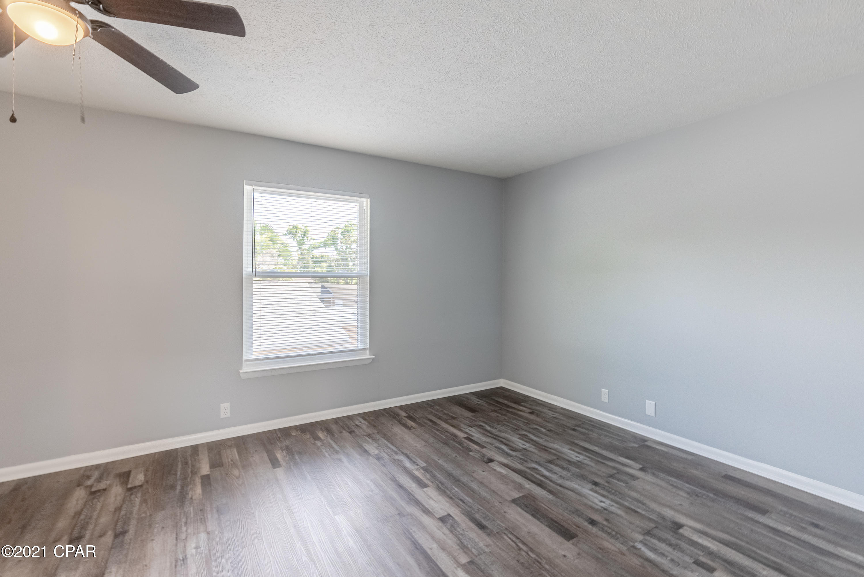 St Andrews Harbour - Residential