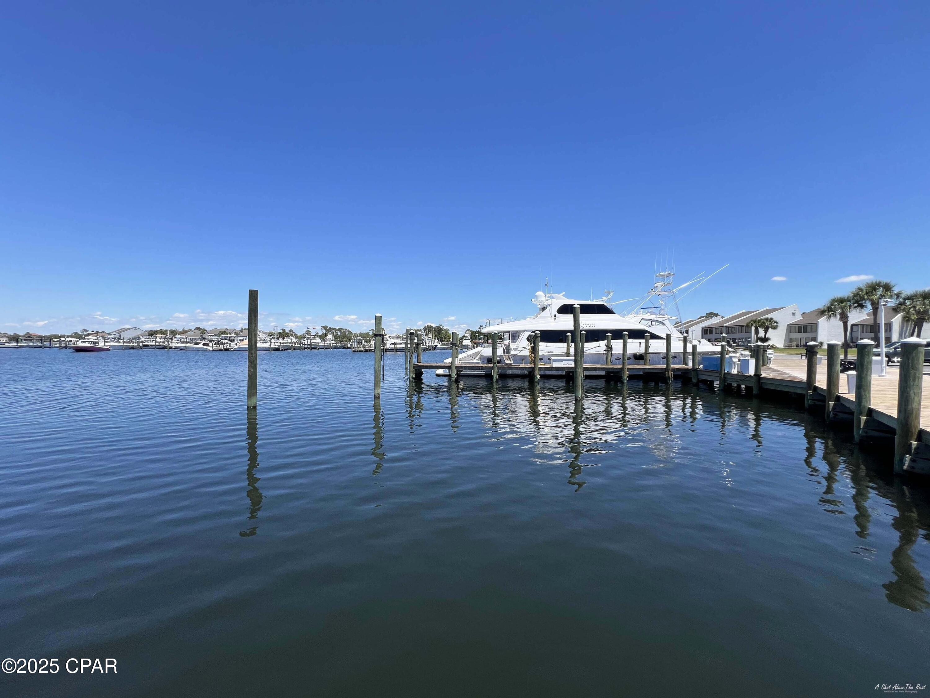 Bay Point Harbour Villas - Residential