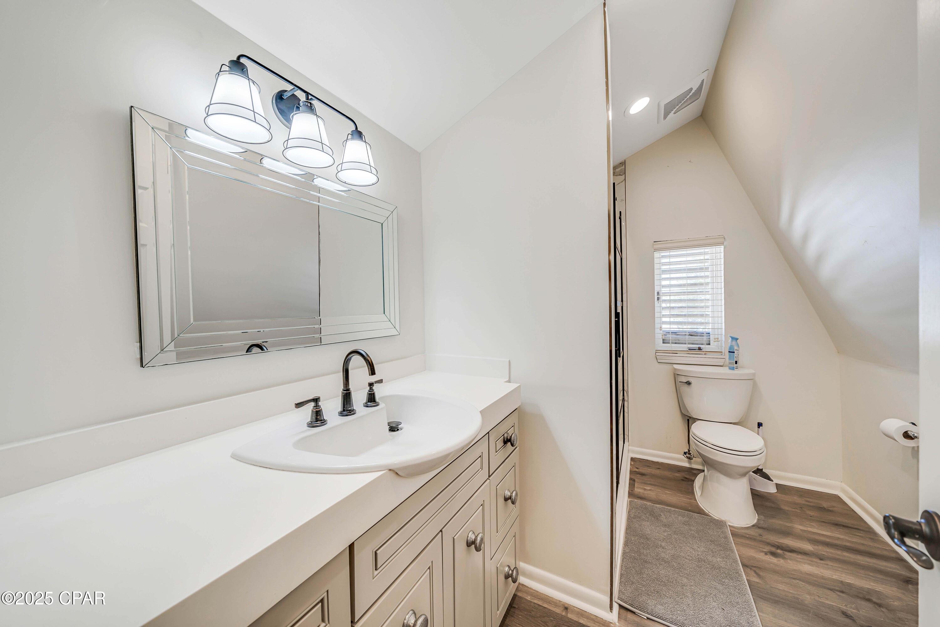 Bay Point Harbour Villas - Residential