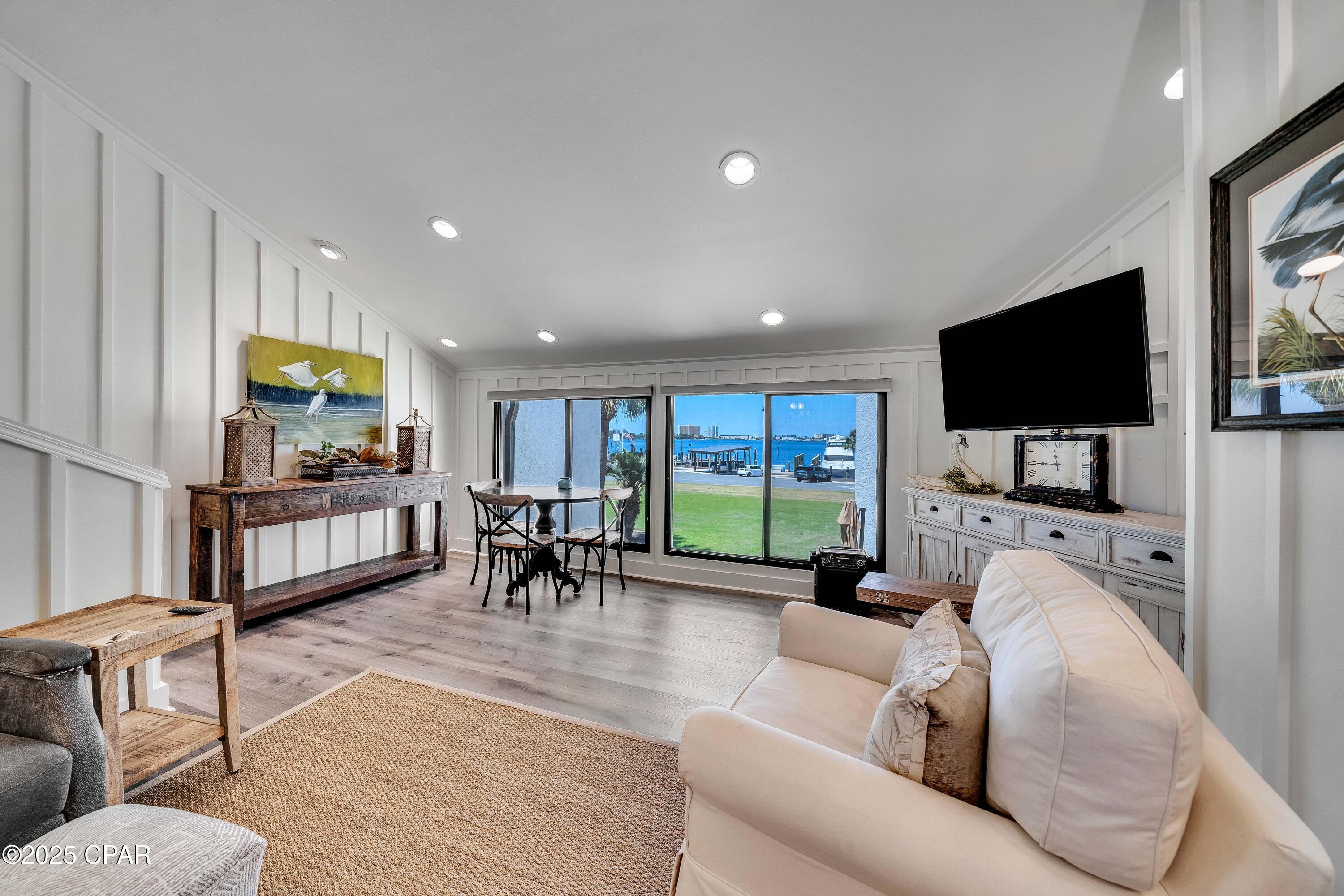 Bay Point Harbour Villas - Residential