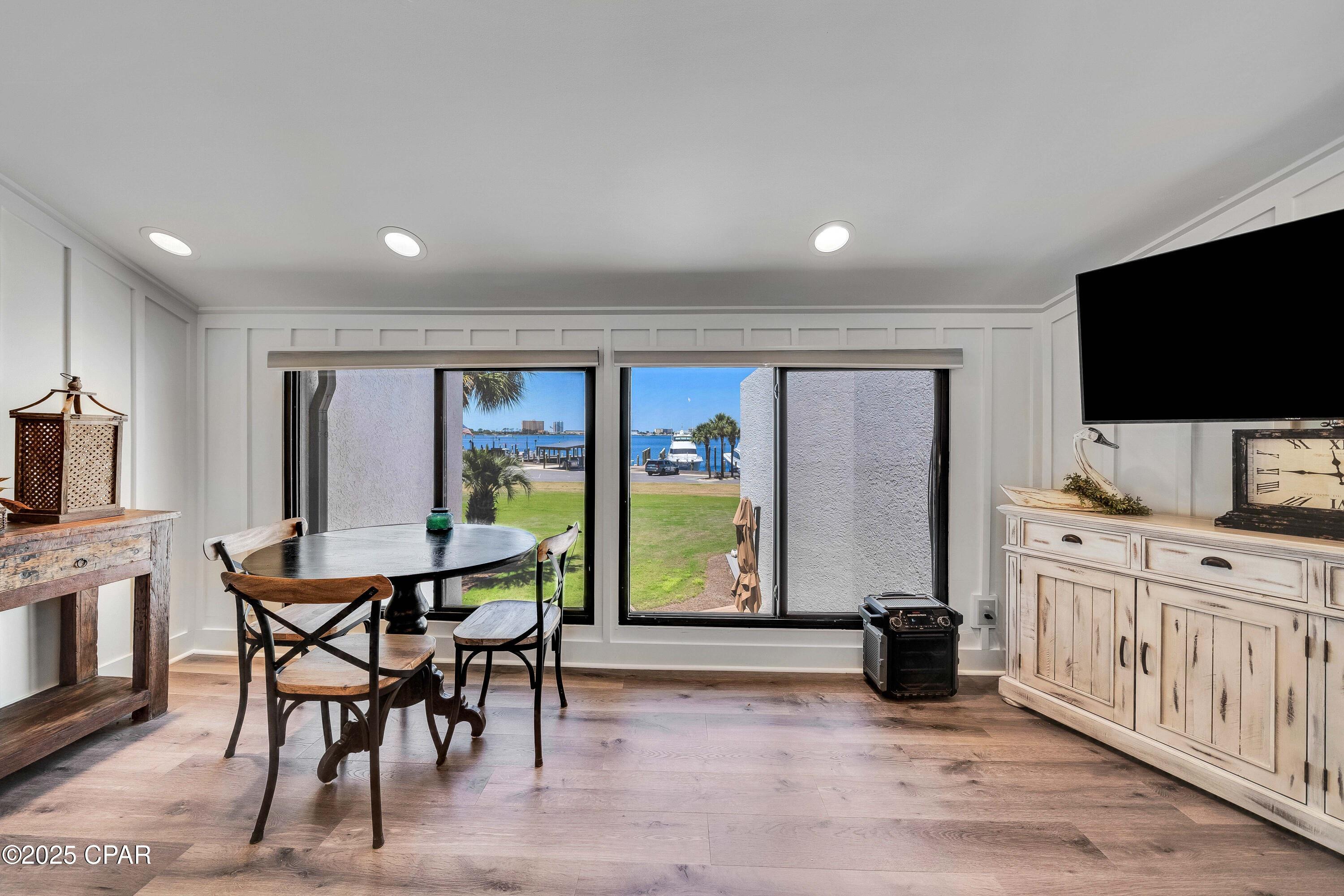 Bay Point Harbour Villas - Residential