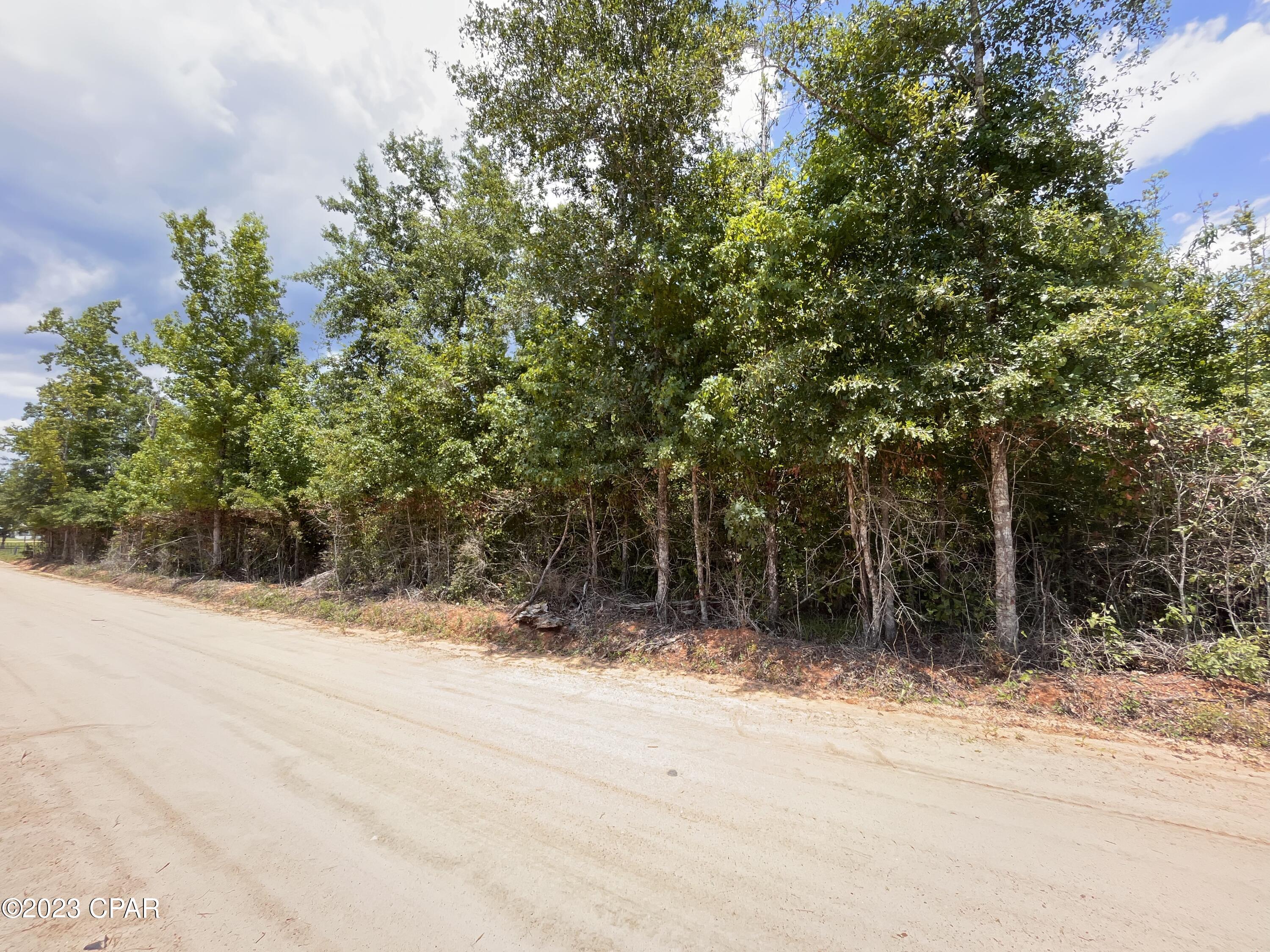 [No Recorded Subdiv] - Land