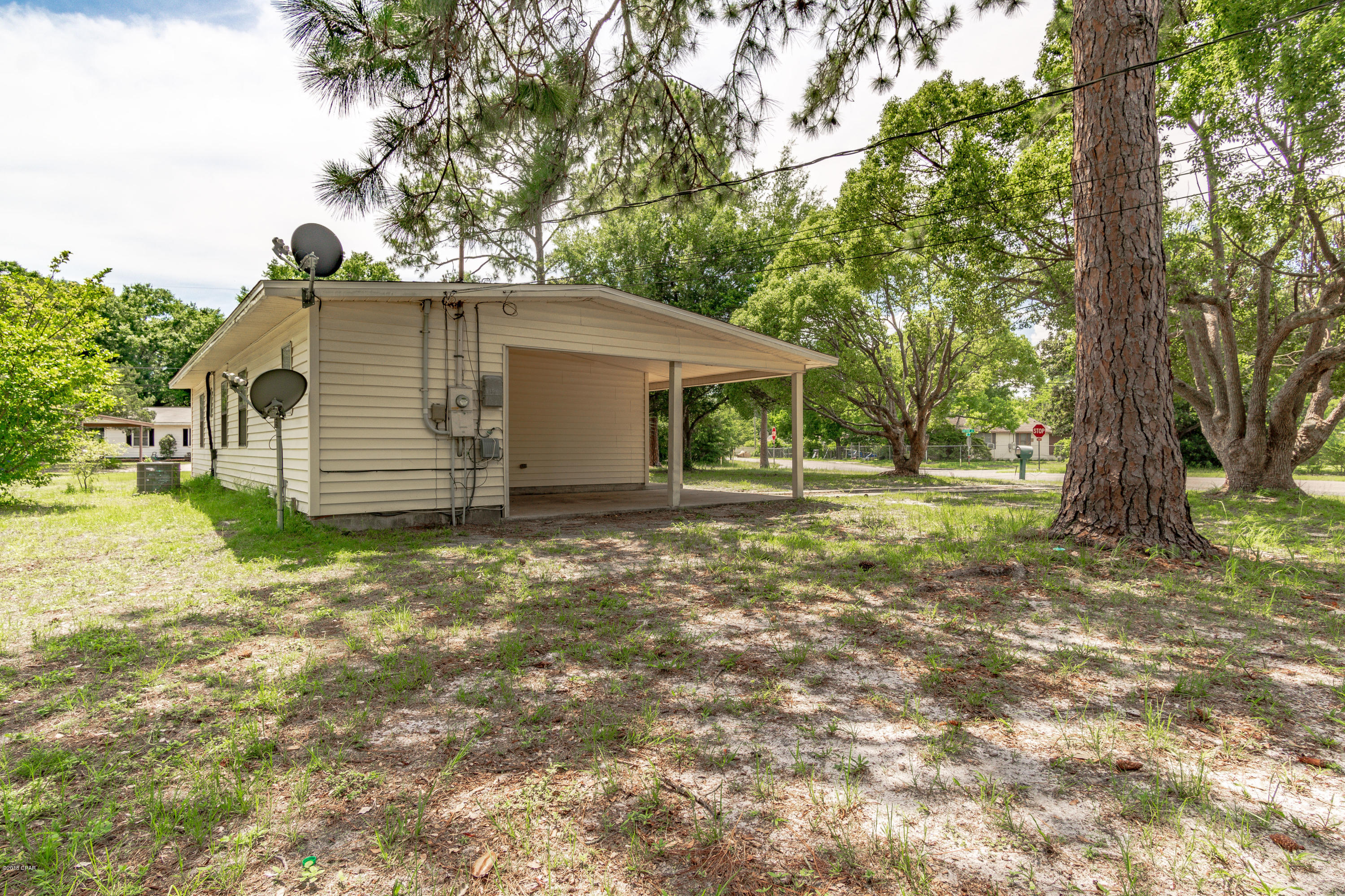 [No Recorded Subdiv] - Residential