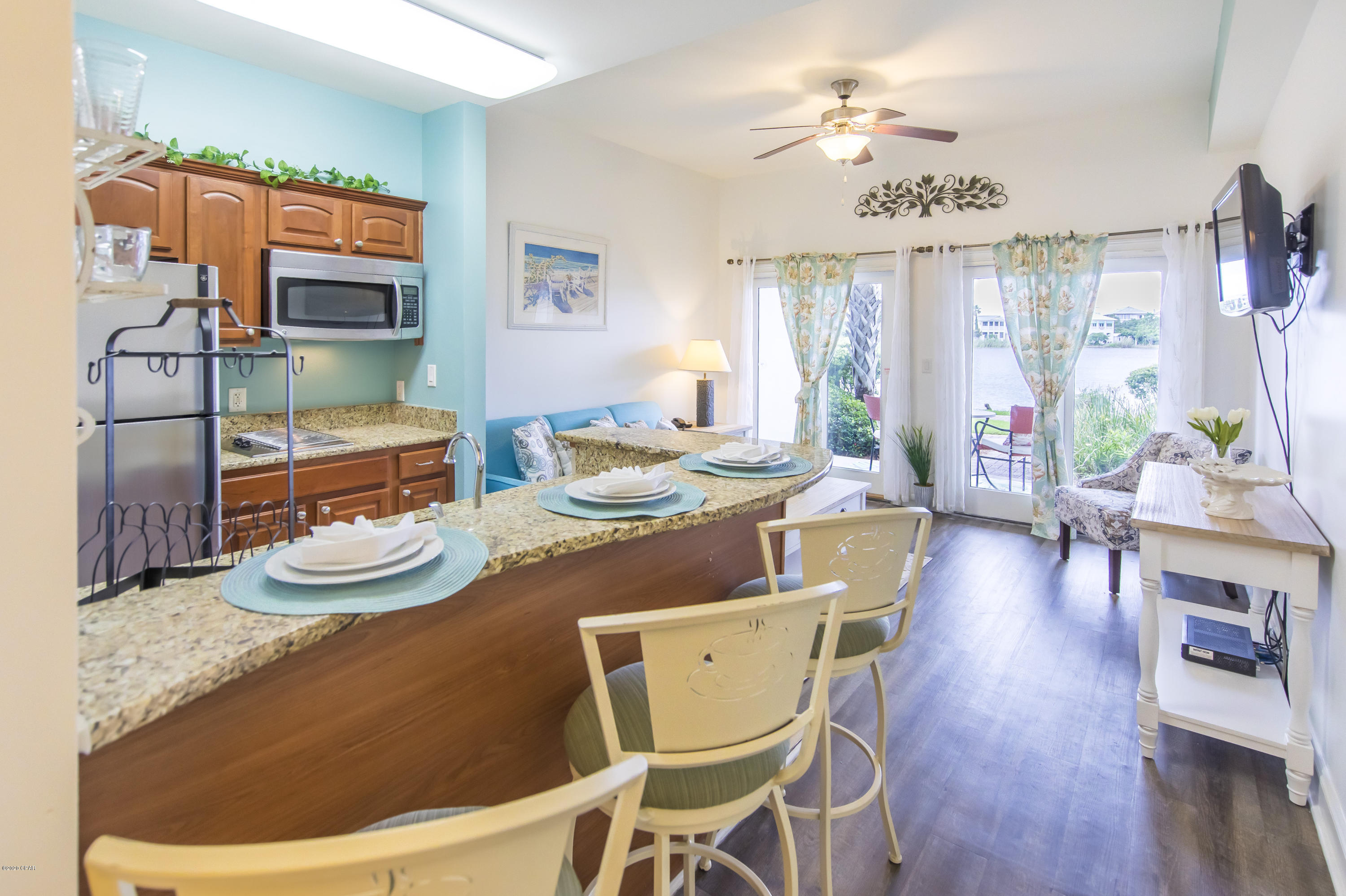 Carillon Beach Inn - Residential