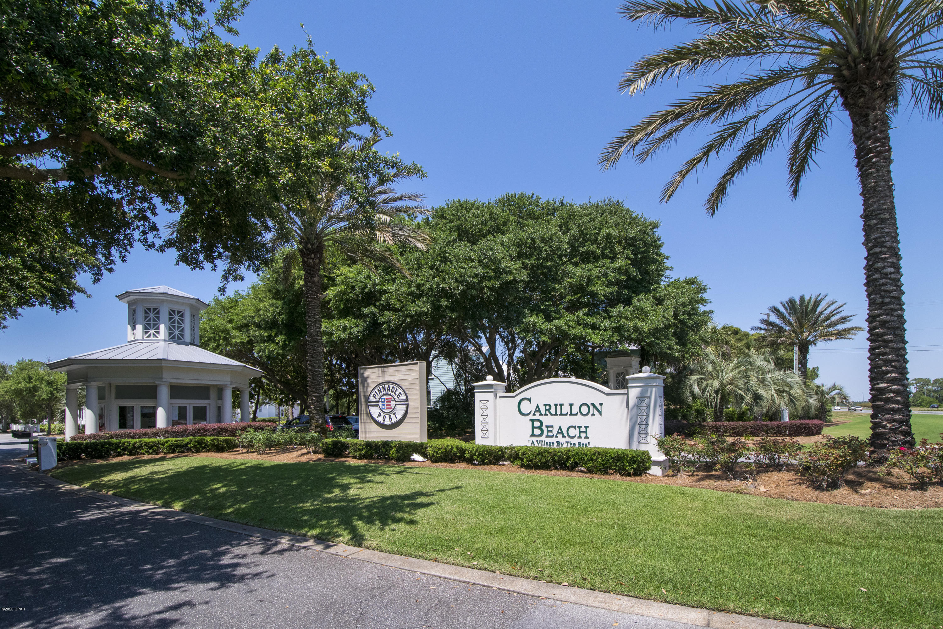 Carillon Beach Inn - Residential