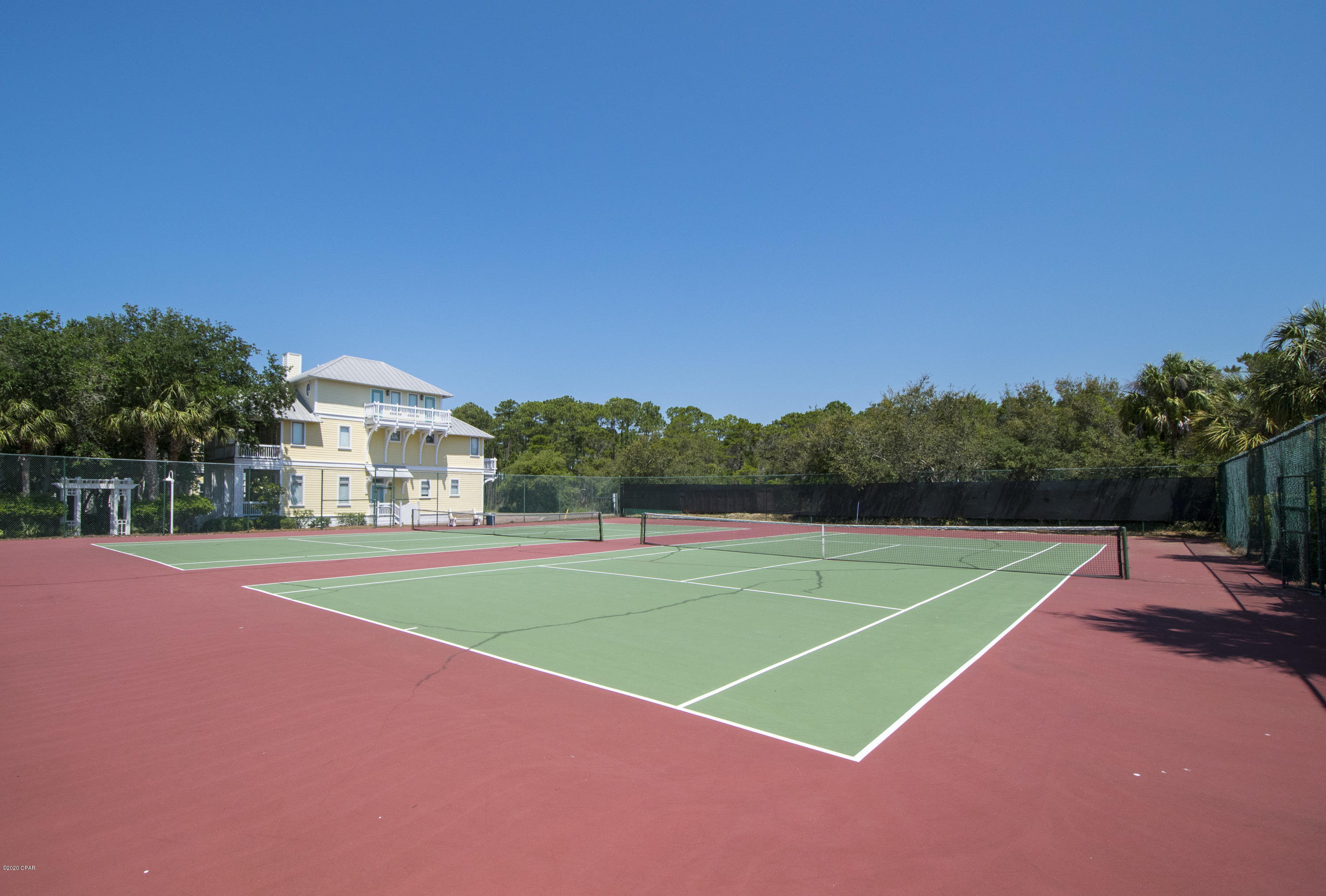 Carillon Beach Inn - Residential