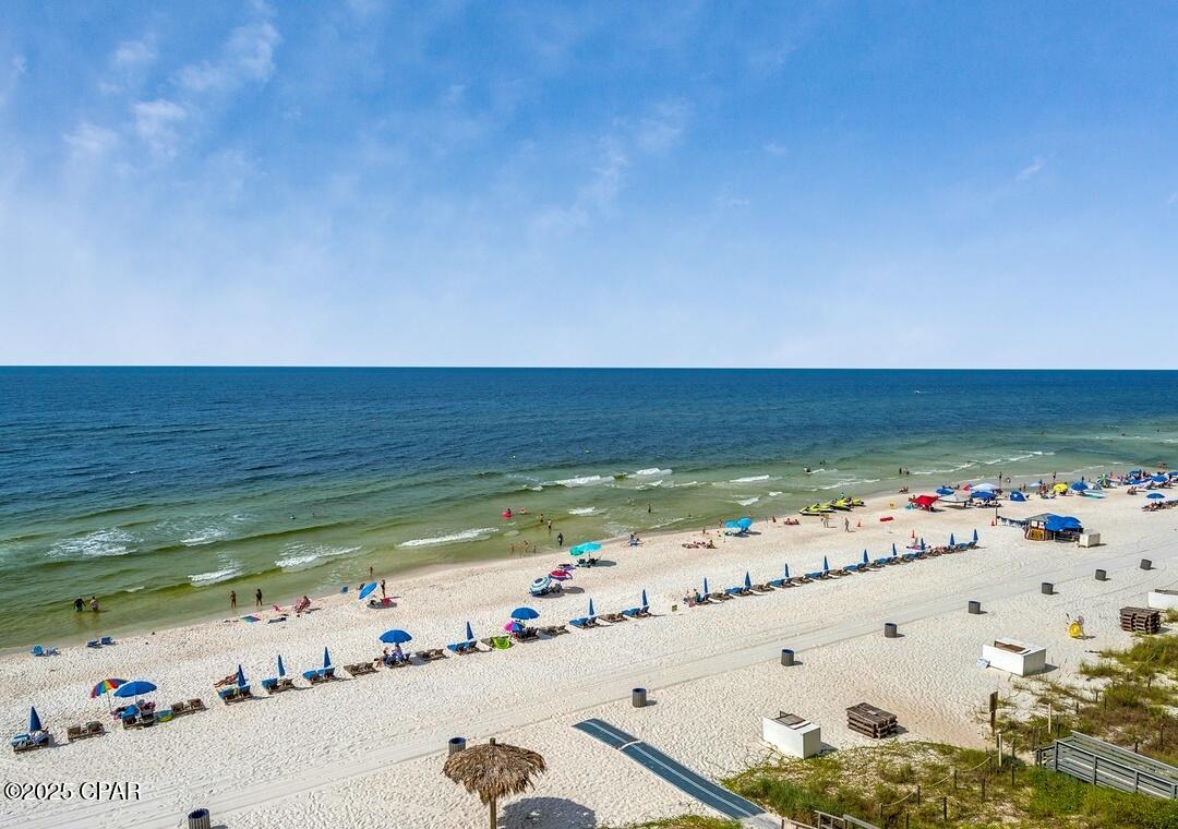 Grandview East At Long Beach - Residential