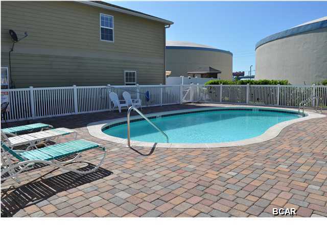 Quail Hollow - Residential