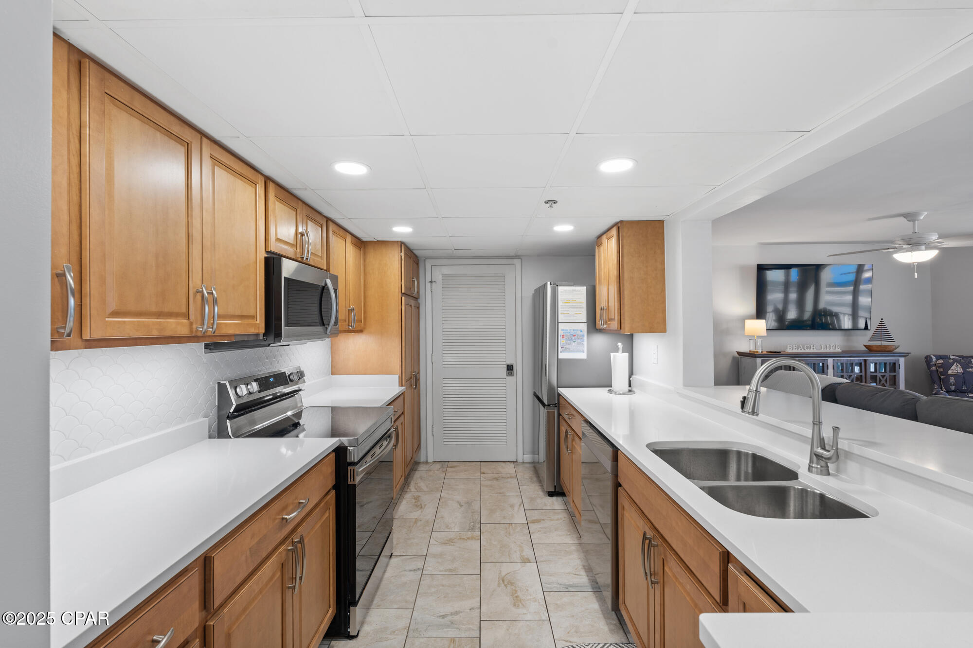 Long Beach Towers I - Residential