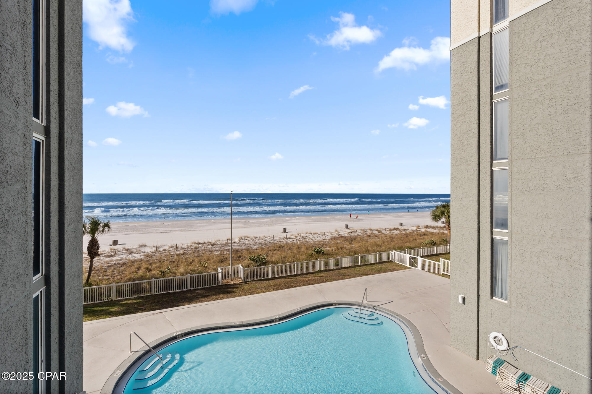 Long Beach Towers I - Residential