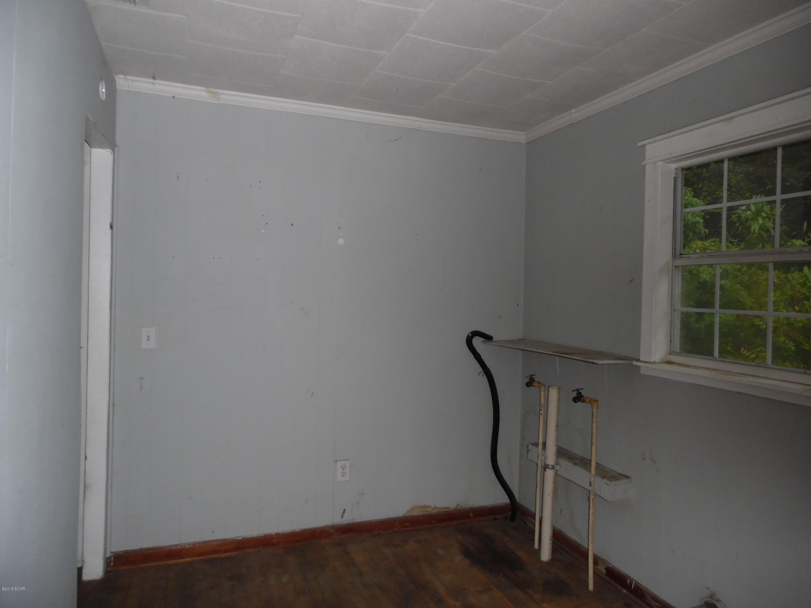 Pines 4th Add - Residential