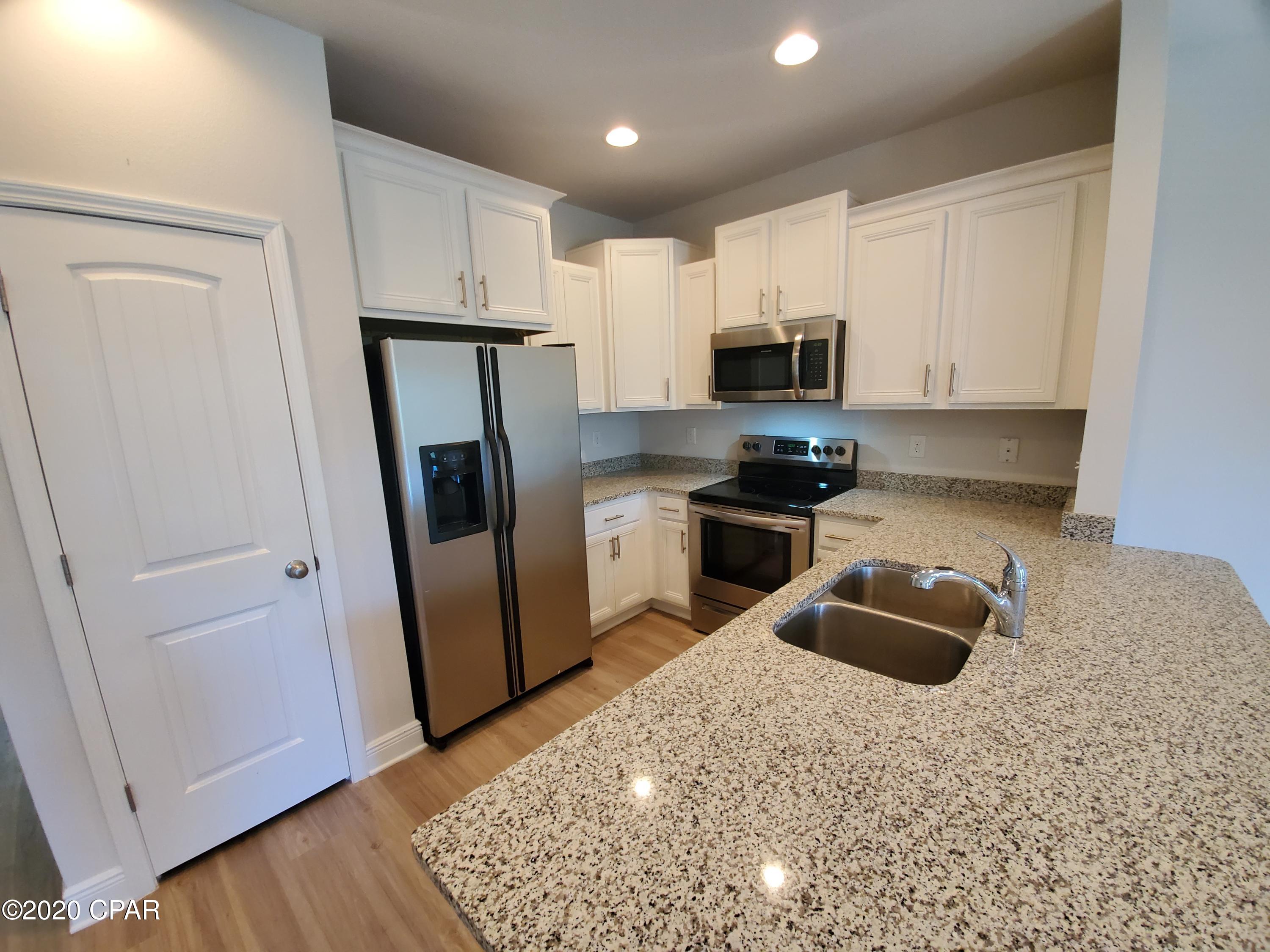 Hathaway Townhomes - Residential