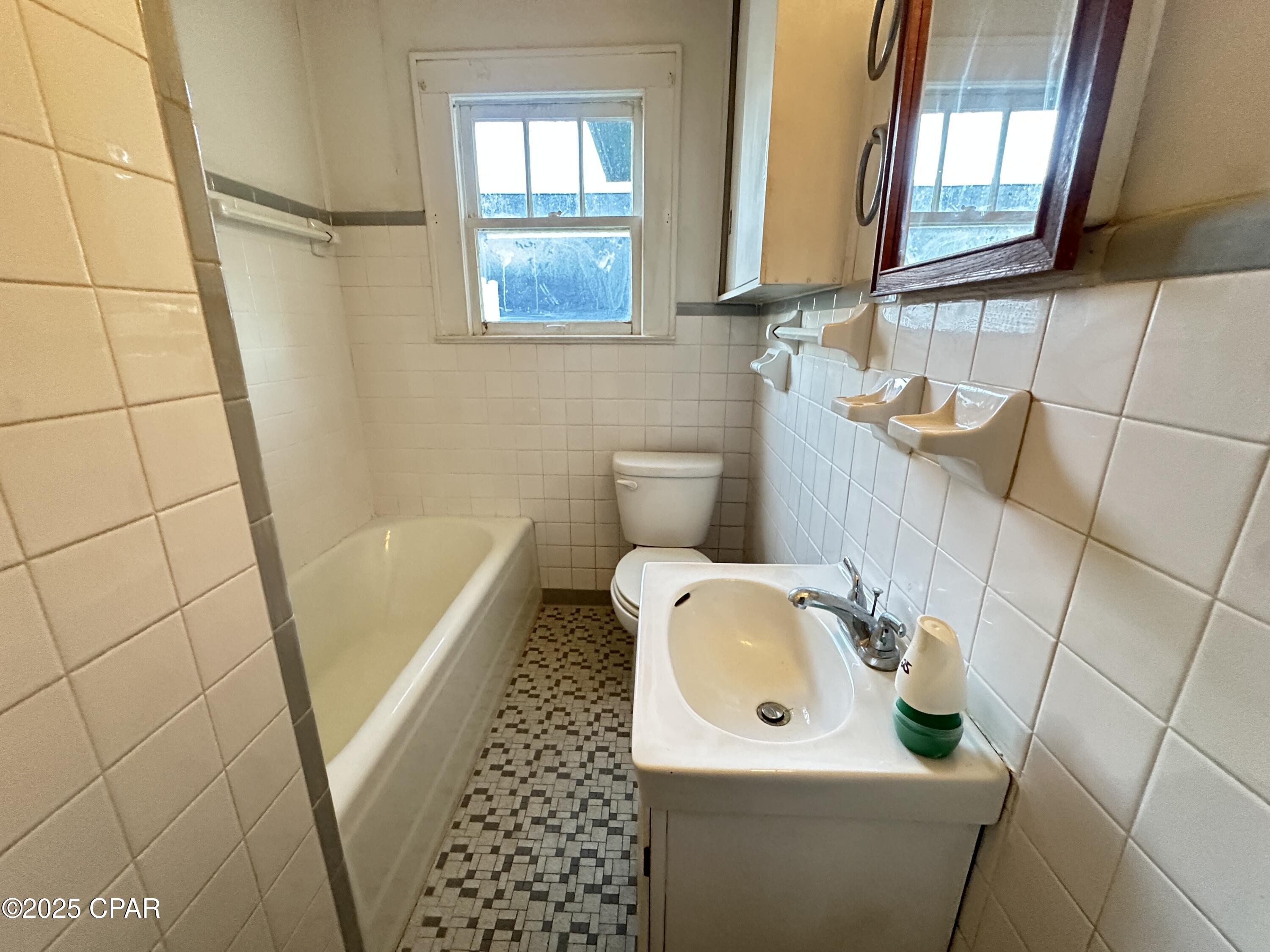 Sudduths 1st Add - Residential