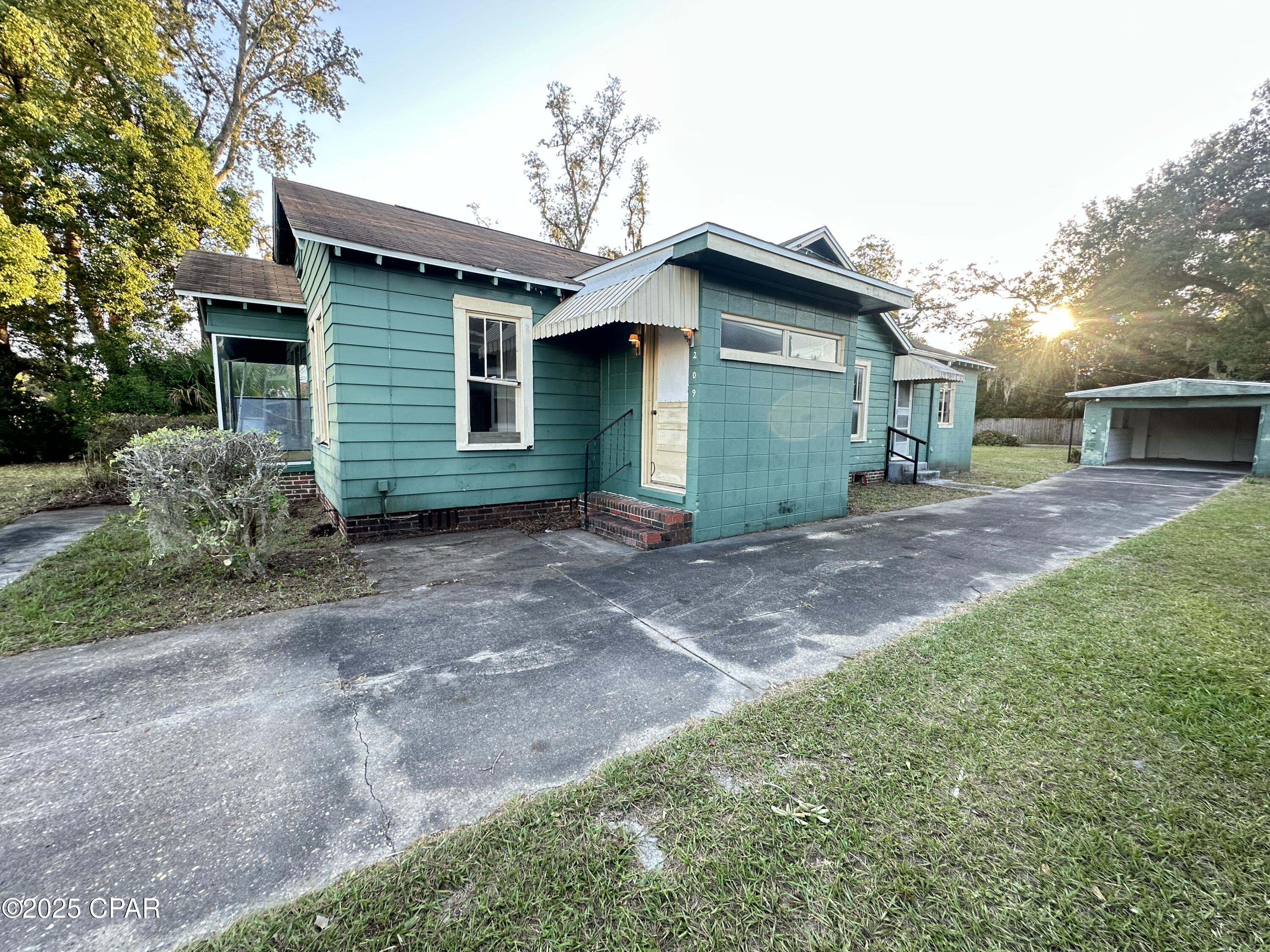 Sudduths 1st Add - Residential