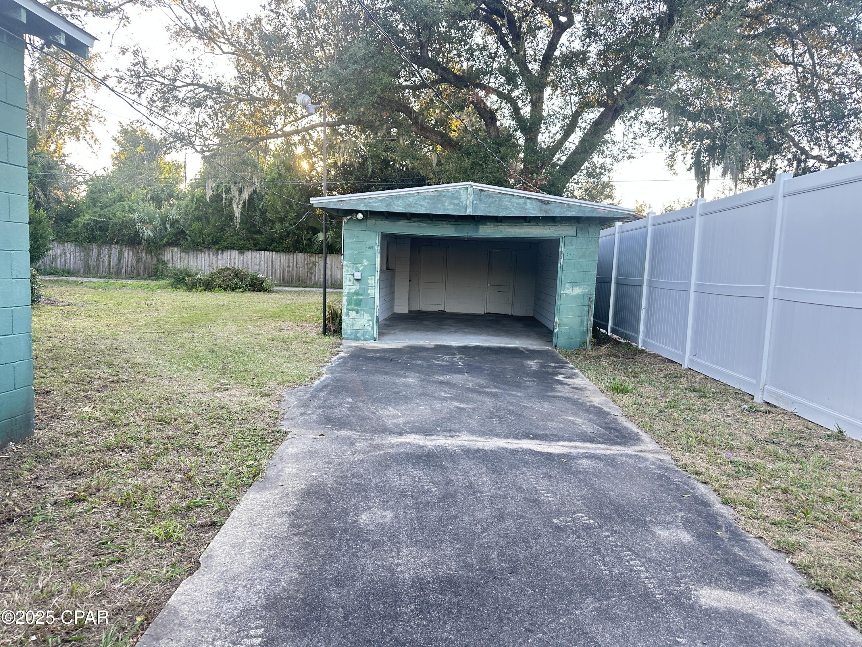 Sudduths 1st Add - Residential