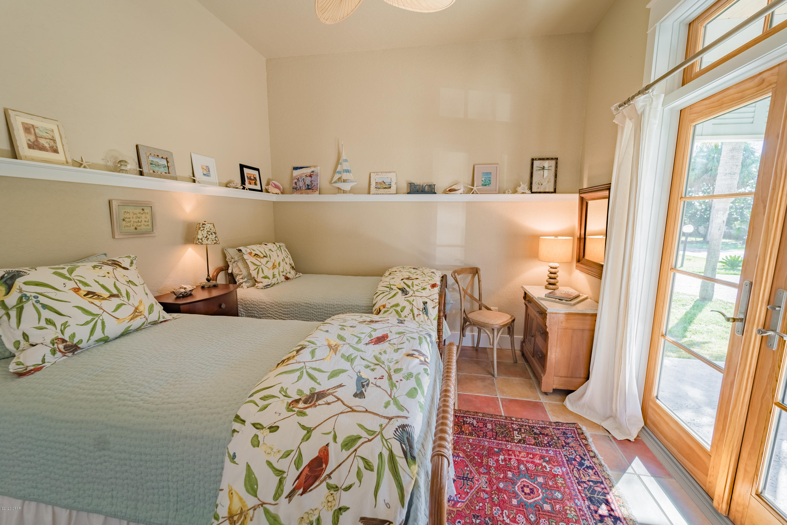 Santa Monica Beach - Residential