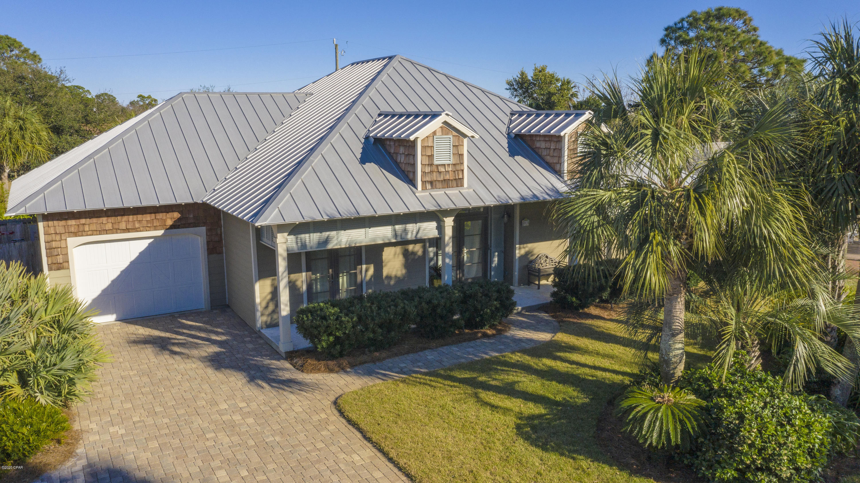 Santa Monica Beach - Residential