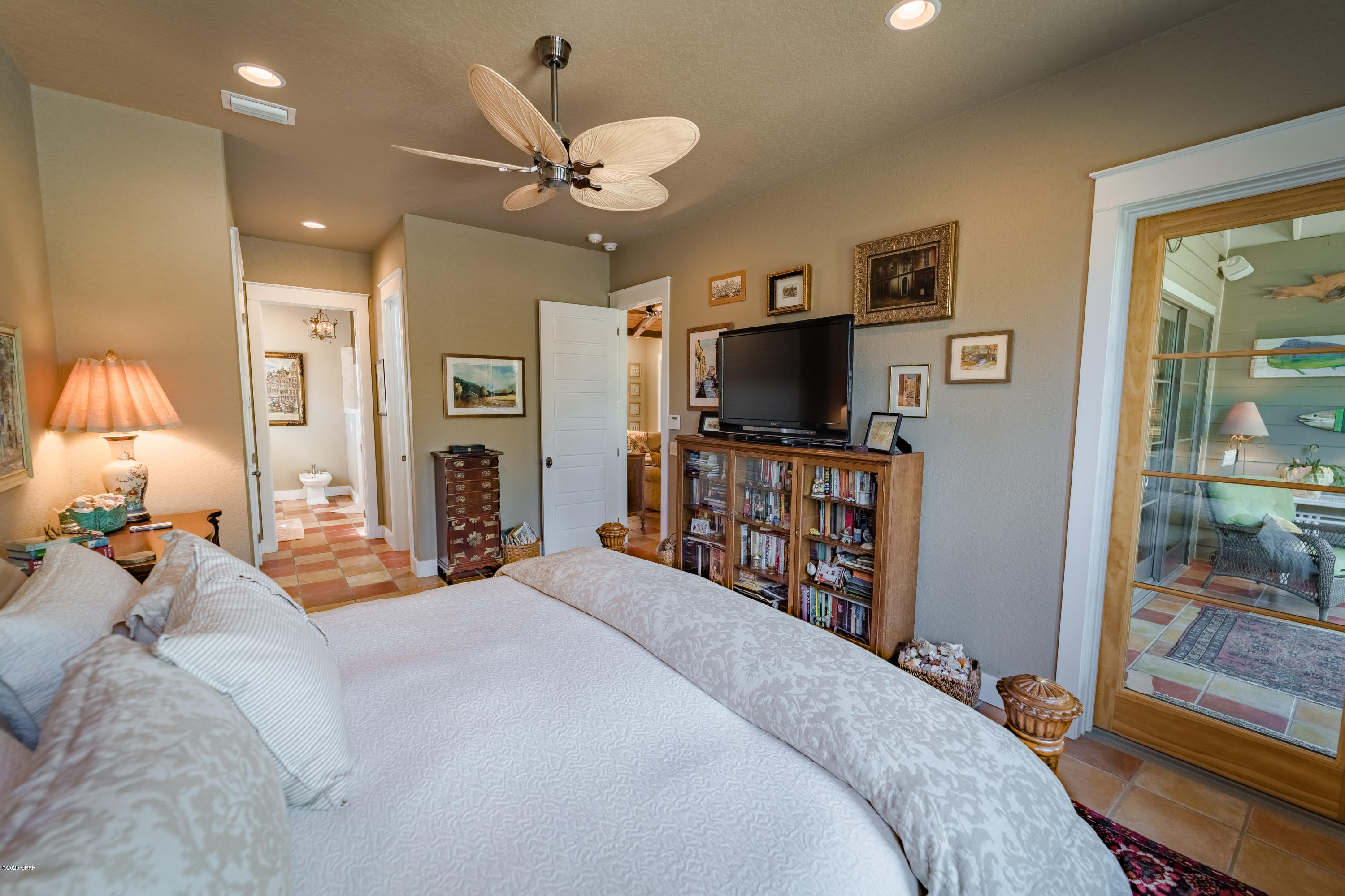 Santa Monica Beach - Residential