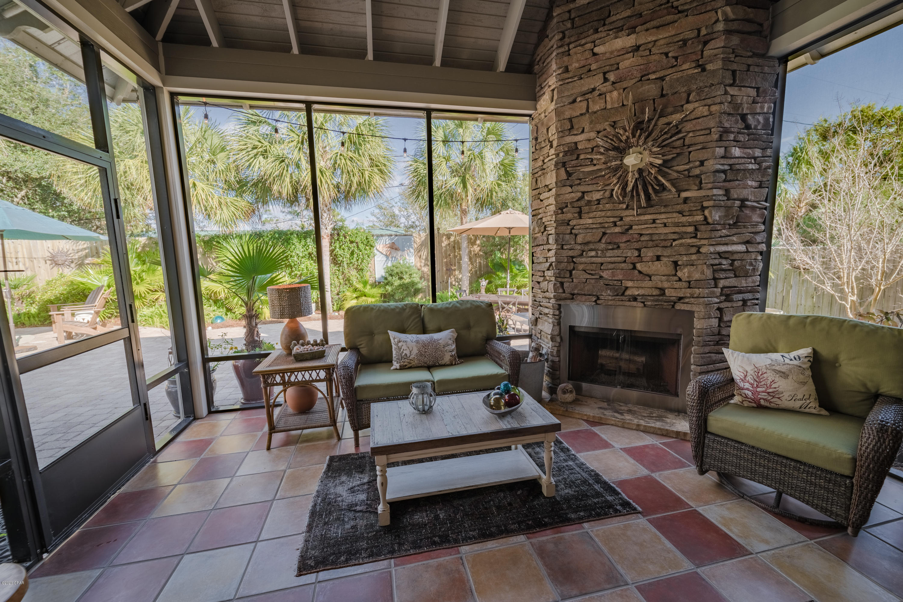 Santa Monica Beach - Residential