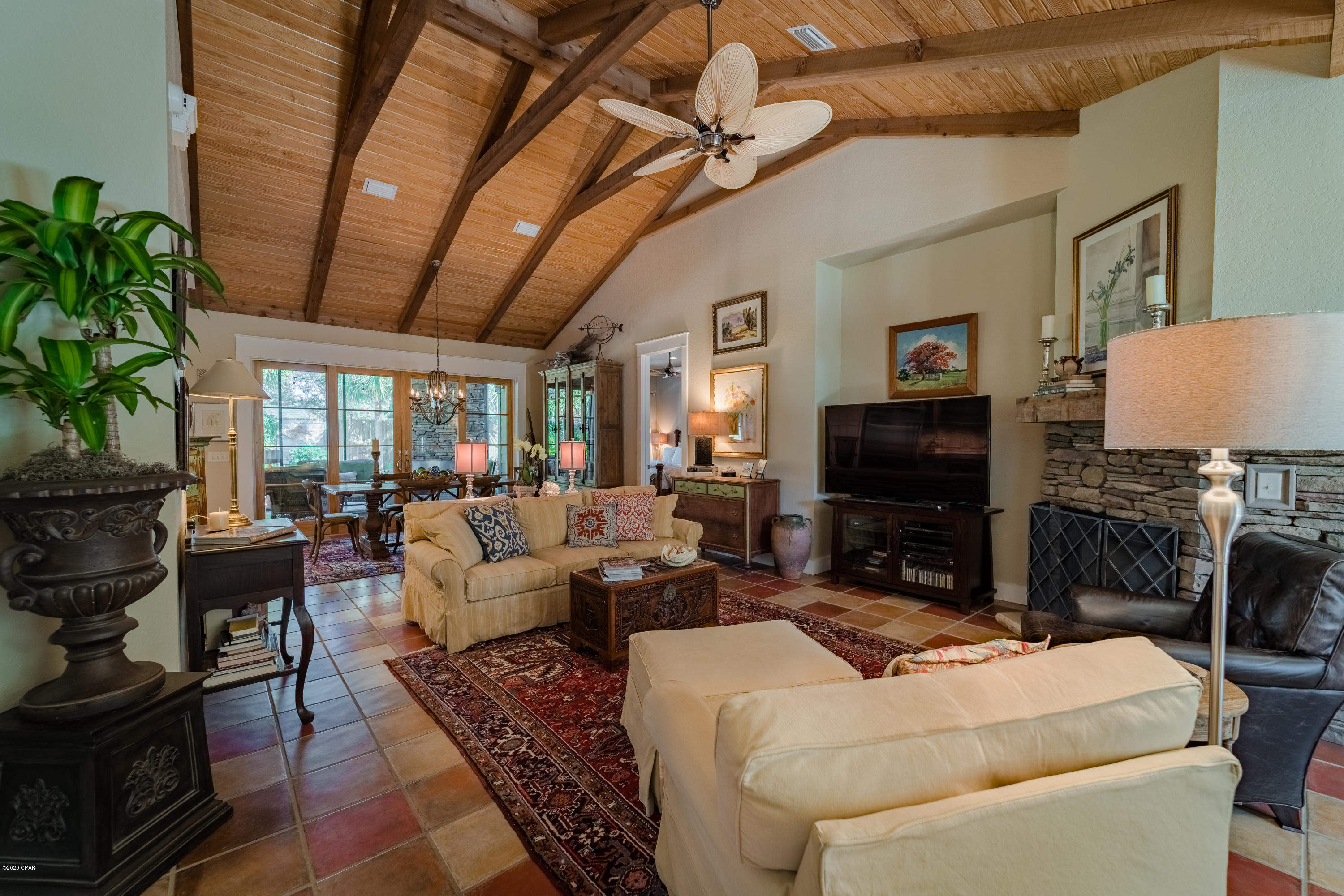 Santa Monica Beach - Residential