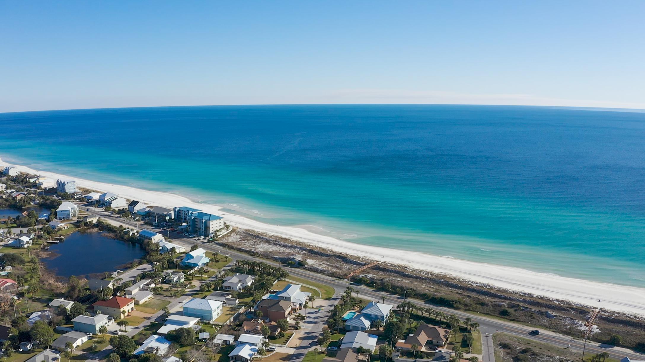 Santa Monica Beach - Residential