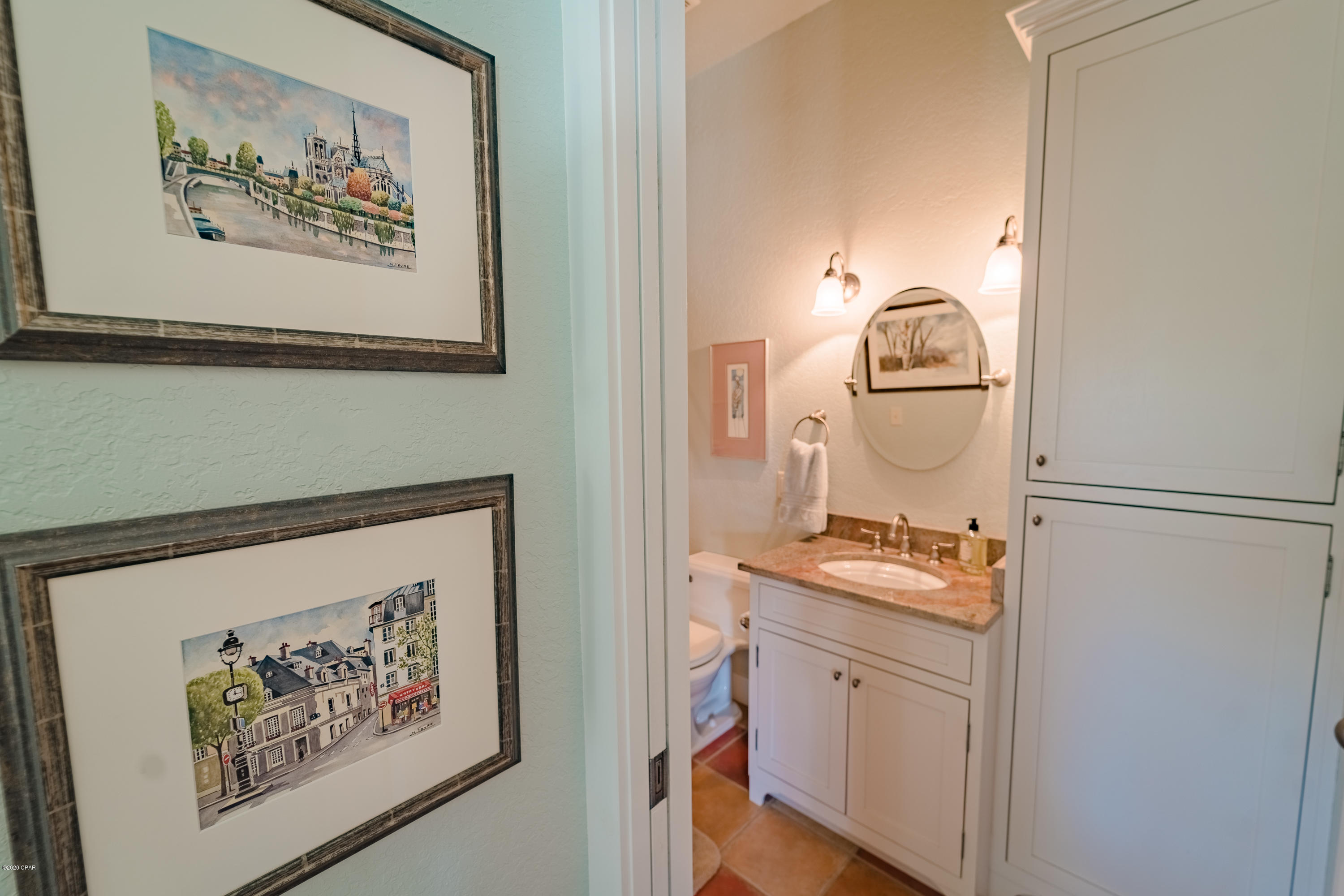 Santa Monica Beach - Residential