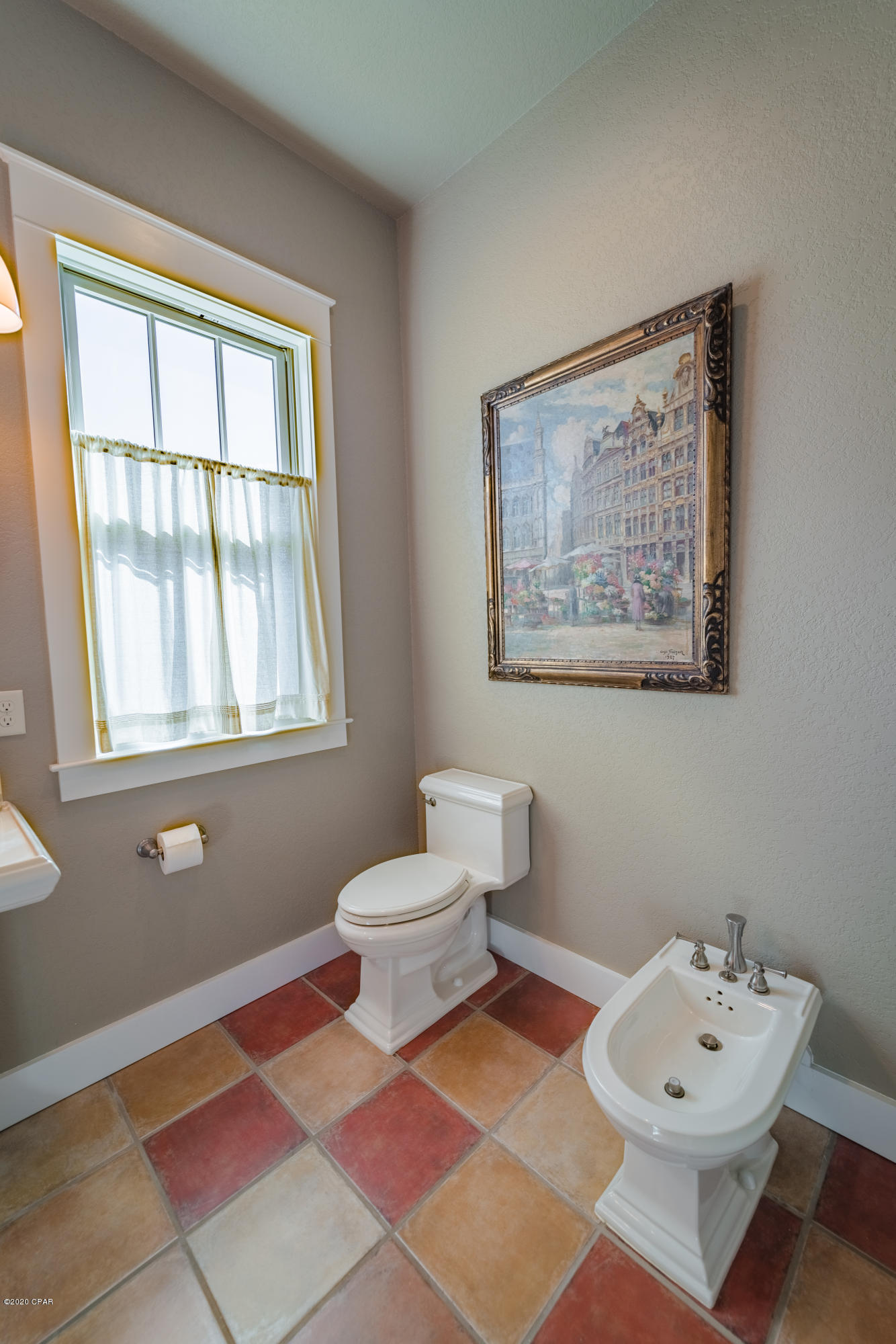 Santa Monica Beach - Residential