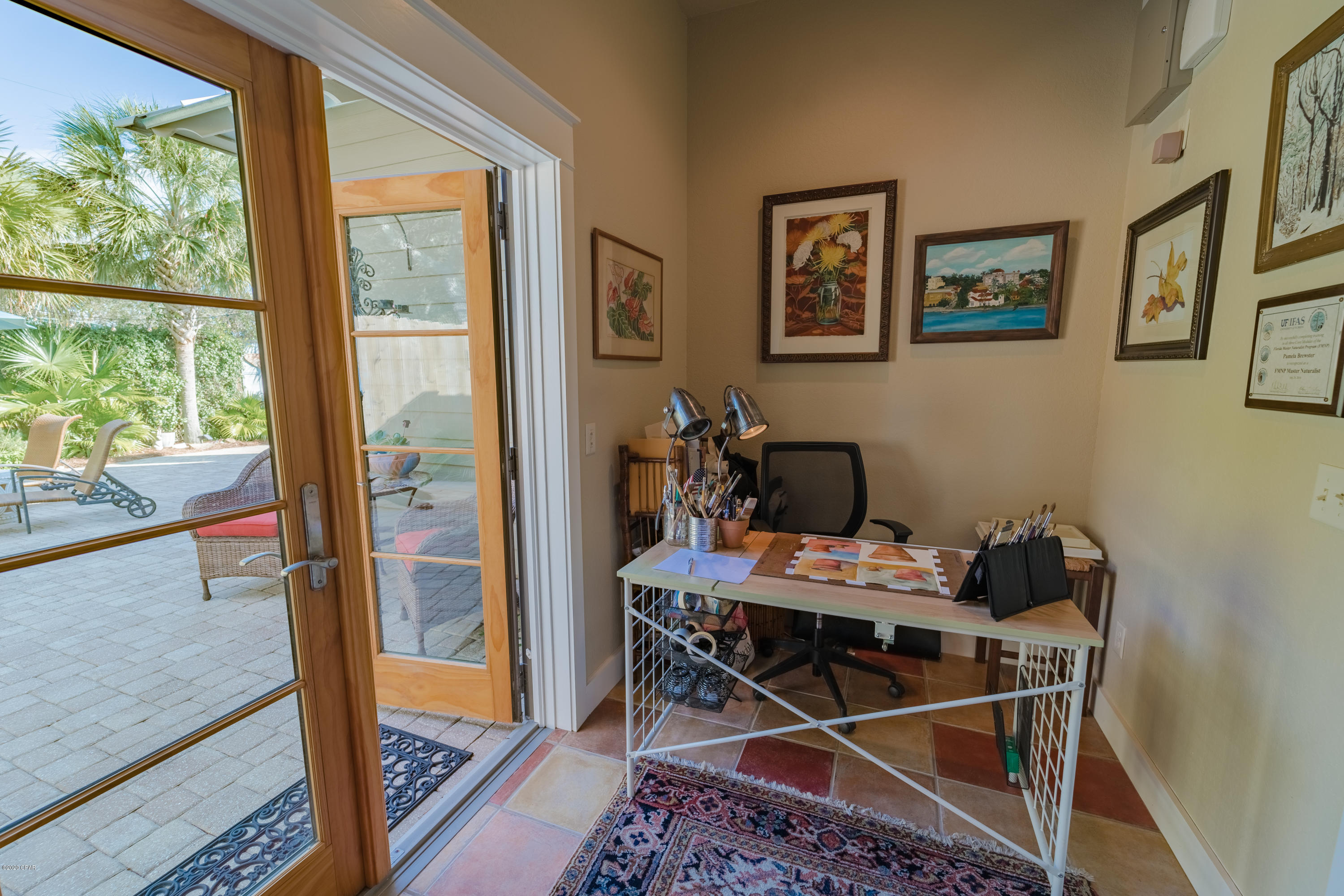 Santa Monica Beach - Residential