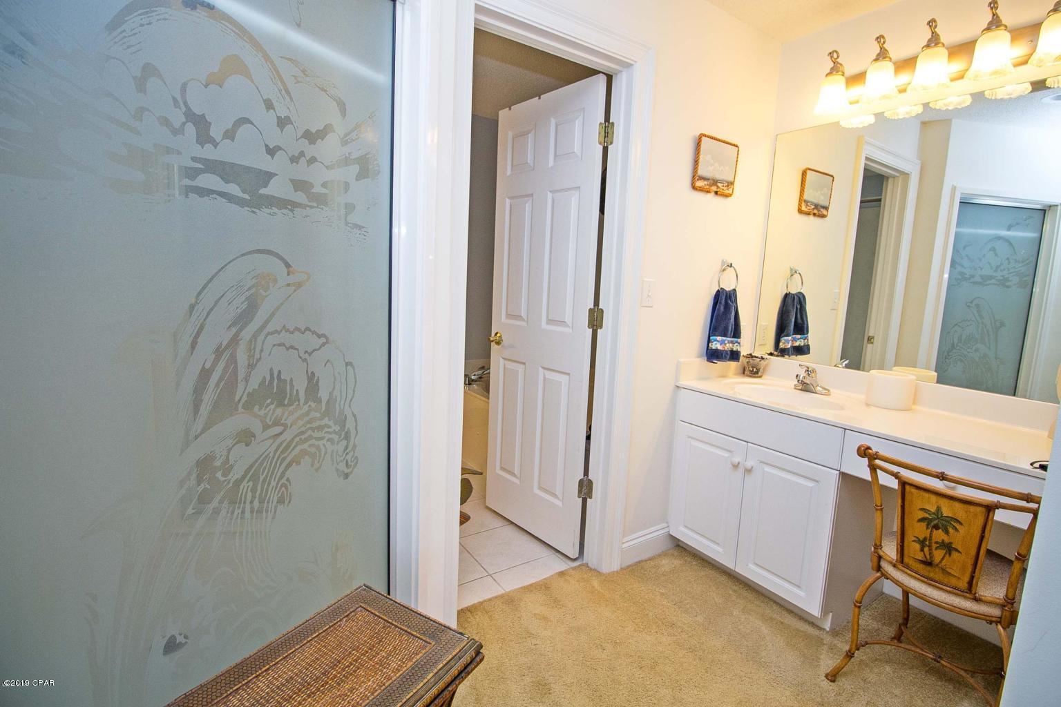 Marina Bay Condo - Residential