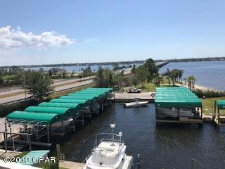 Marina Bay Condo - Residential