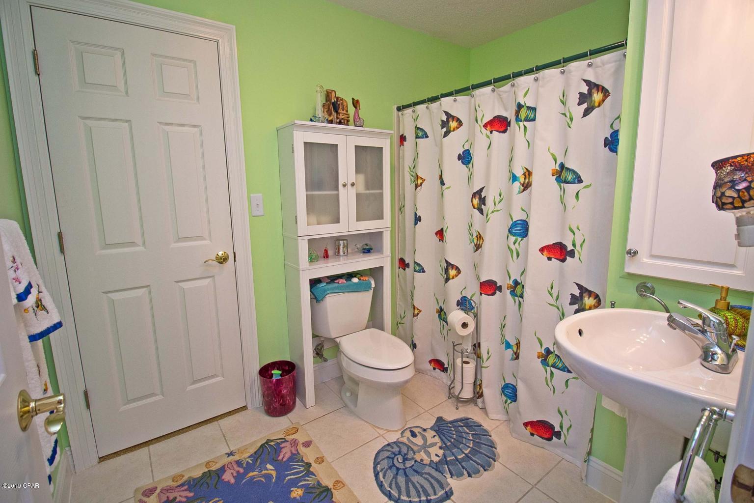 Marina Bay Condo - Residential