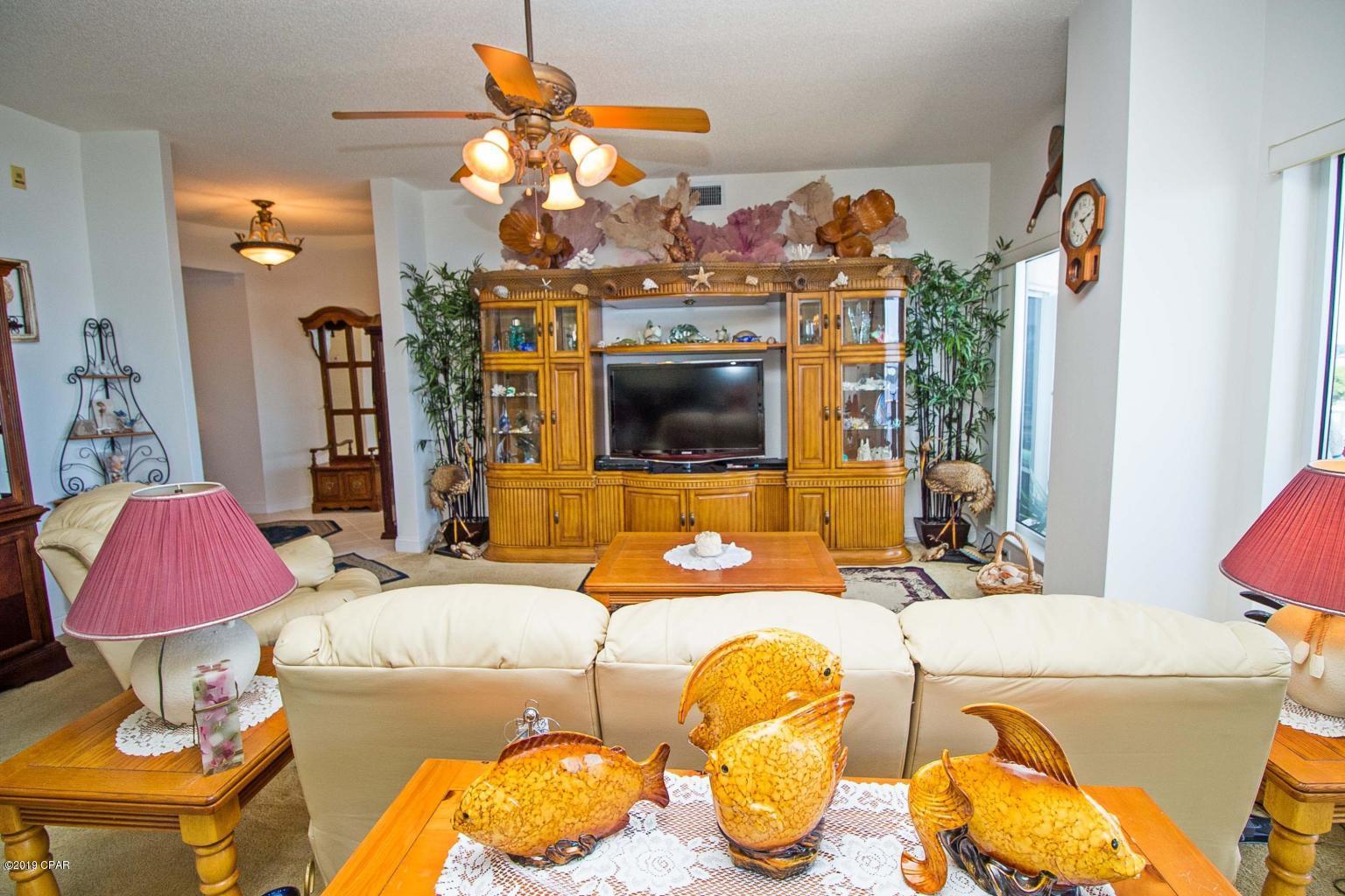 Marina Bay Condo - Residential