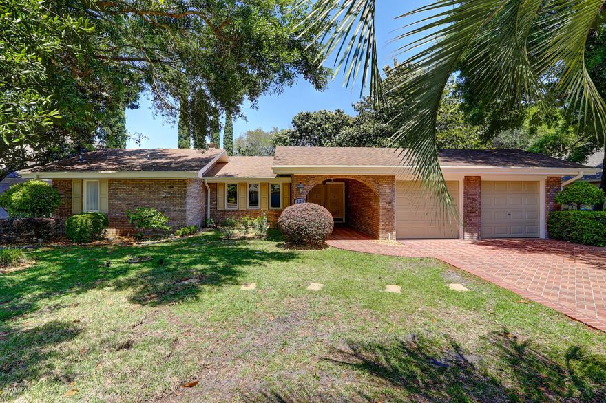 ''Room in square footage for third bedroom.''  Immaculate and gorgeous: Maintenance free home! Great location and high elevation with an outstanding view of the  14th green on Bay Point Meadows Golf Course.   A certificate for preferred golf membership with golf cart license rider included with this sale. This is a great benefit.  Relax and enjoy the huge Florida room that overlooks the golf course and back yard that has been gorgeously  landscaped with beautiful plants and flowers.  The driveway and walk ways have been paved.  Home has been tastefully remodeled and large Florida room is combined in the living space. Australian Cypress hardwoods blend beautifully with the granite counter tops and custom cabinets. The rich colors are magnificent and make the home feel warm and cozy. Double view fireplace for dining and living room.    Both bathrooms have been redone with beautiful modern tile.  Large master bedroom with walk in closet.  Bath has tub, separate shower, and double vanities.  Laundry room with sink and extra refrigerator/freezer leading  out to oversized garage.  Home has  updated appliances and four stage sprinkler system. .   Better get in to see this one fast.  It is one of Bay Point's finest homes and will not last long.  IT IS A SHOWPLACE!
Please verify all information: Chest freezer in garage does not go with house.