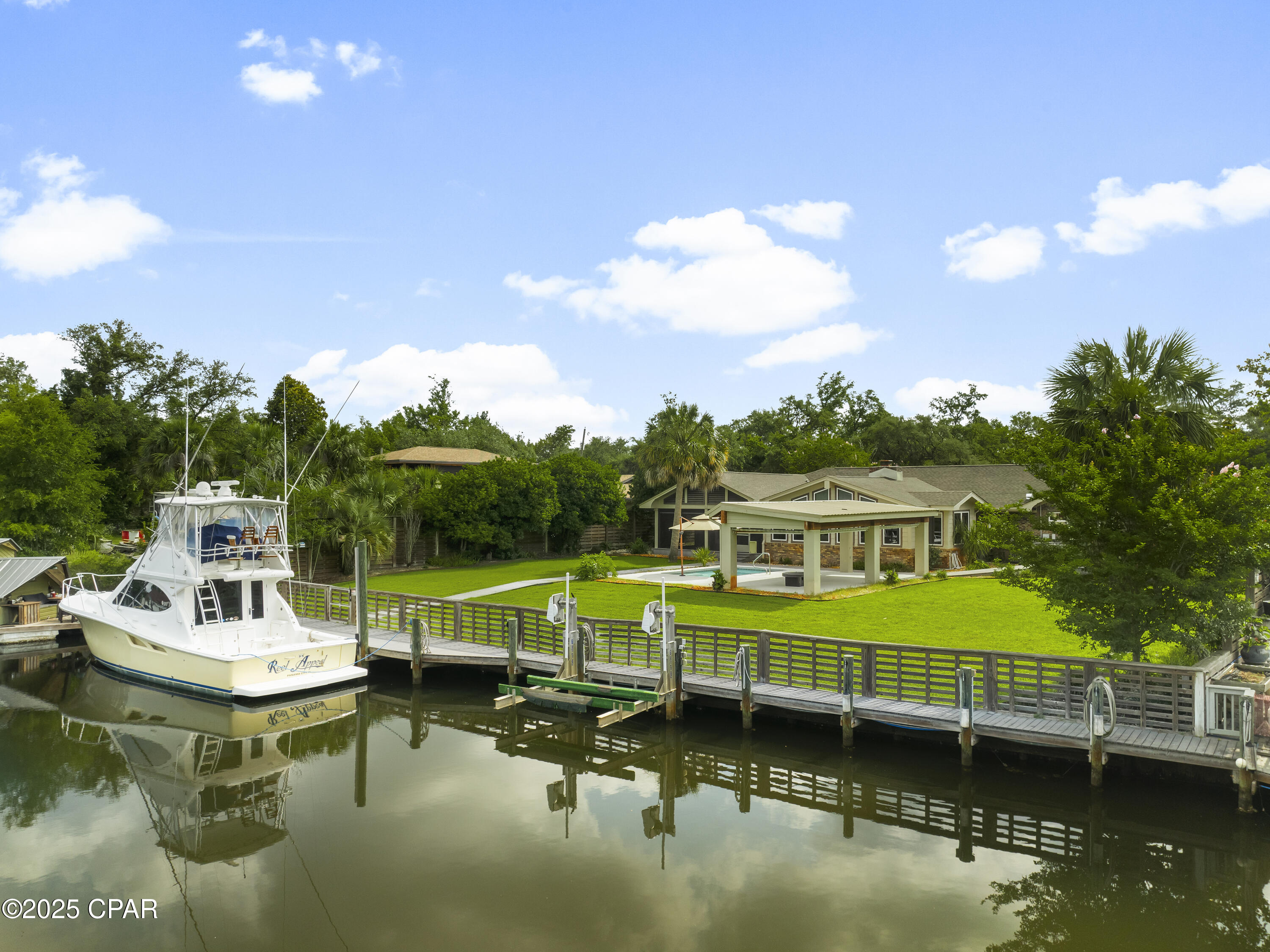 Baywood Shores Estates - Residential