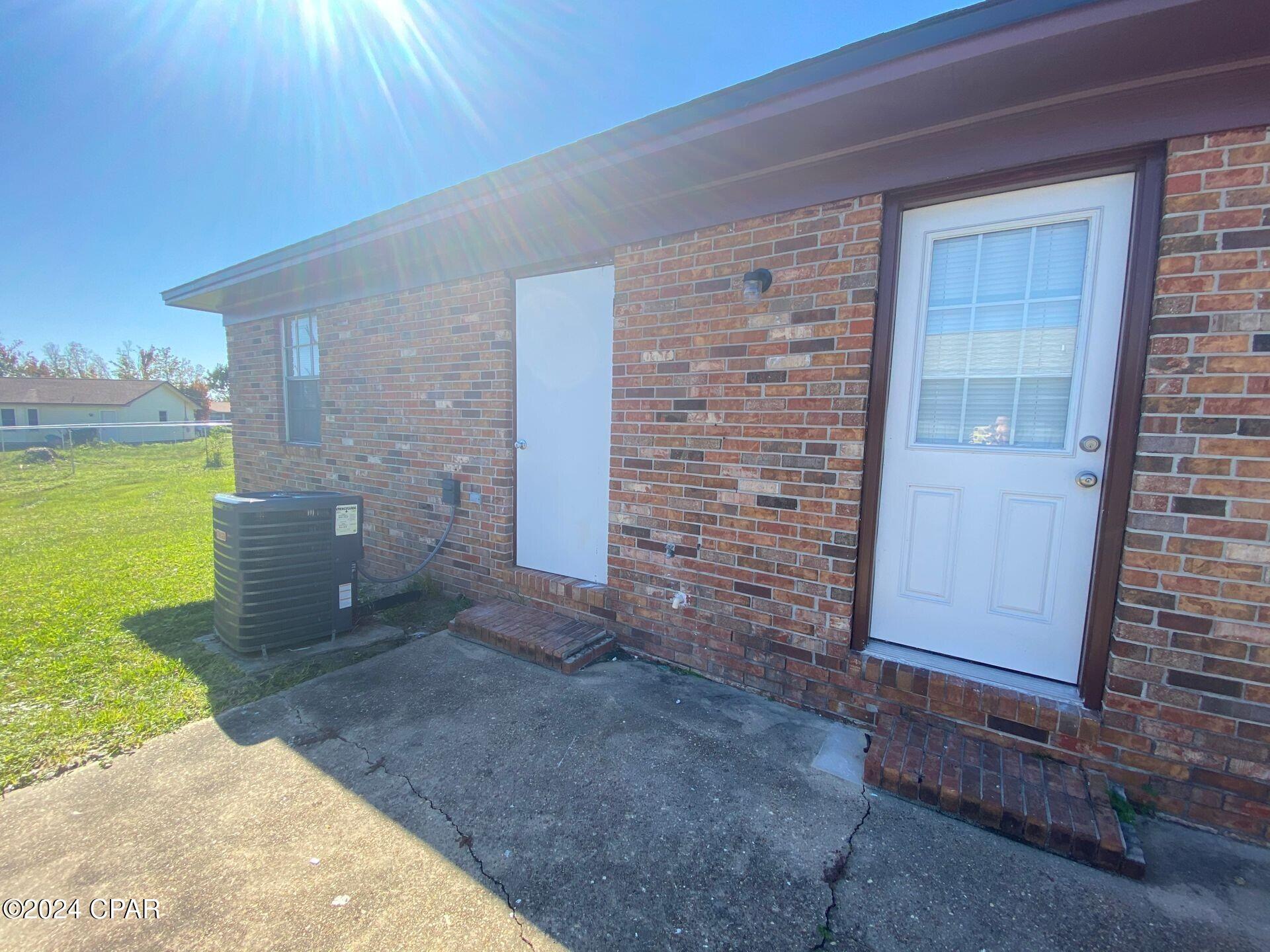 [No Recorded Subdiv] - Residential Lease