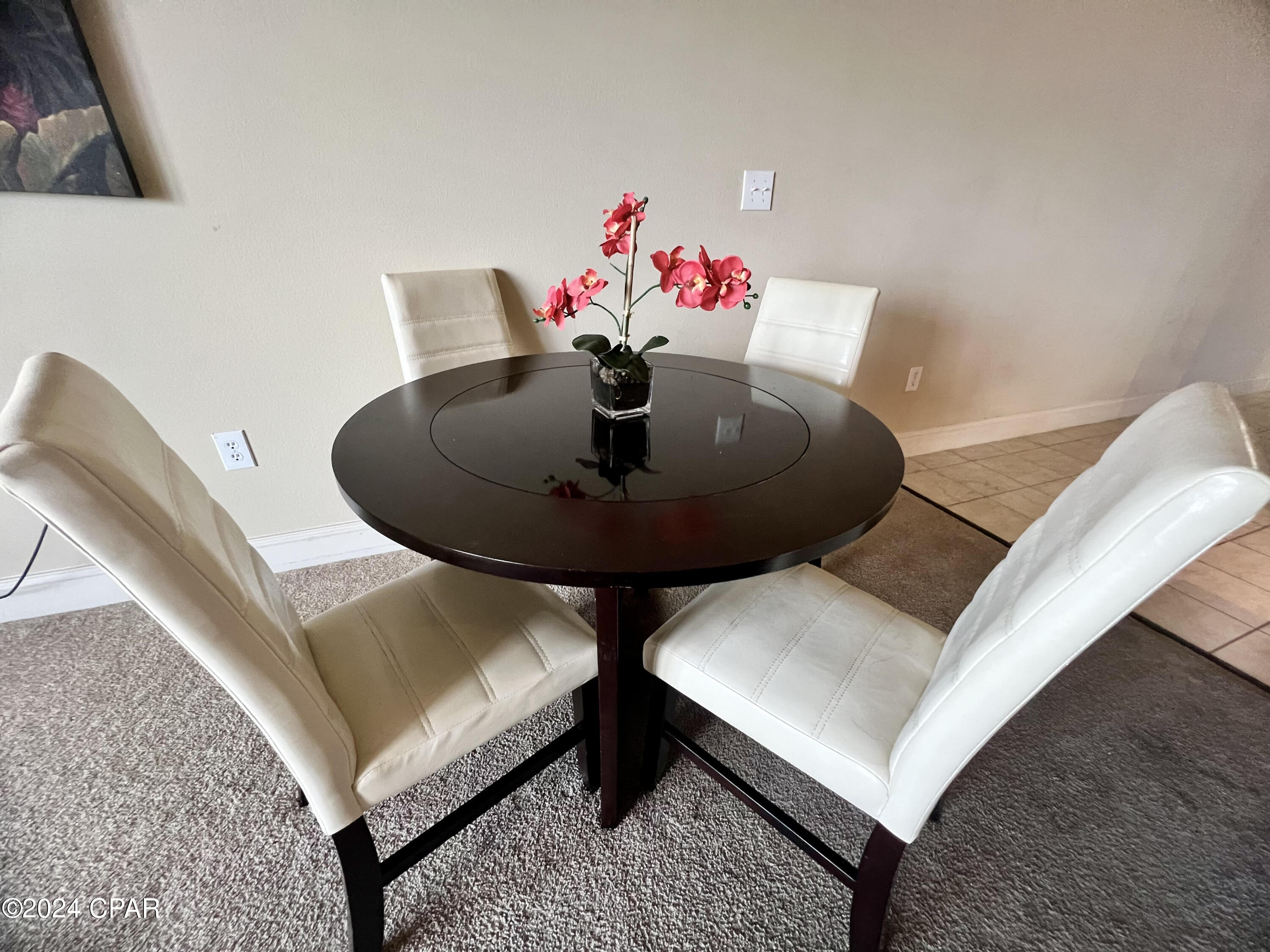 Laketown Wharf - Residential