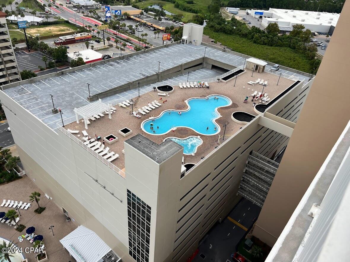 Laketown Wharf - Residential