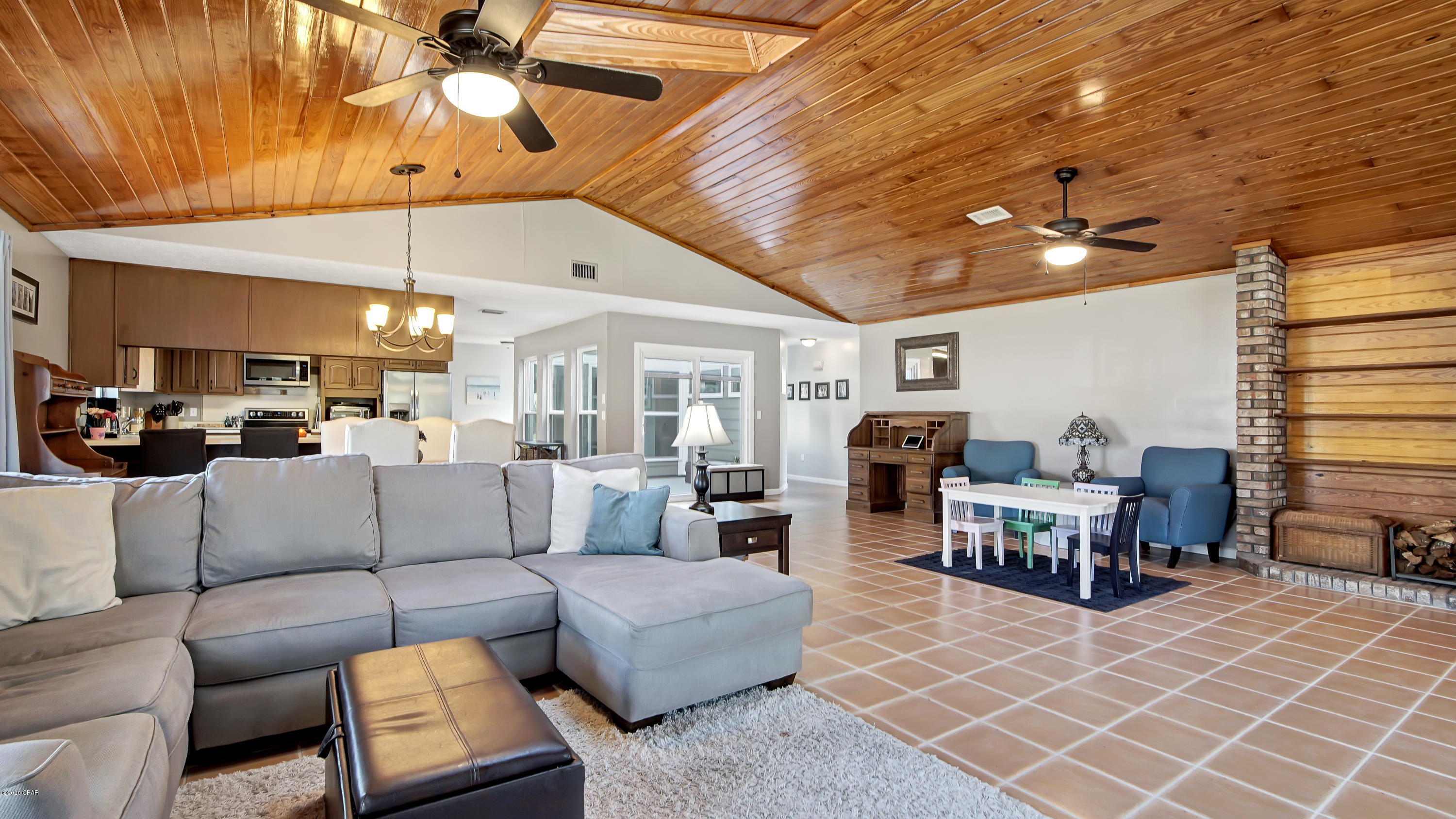 Colony Club Hrbr Ph 2 - Residential