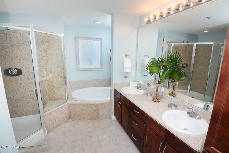 Laketown Wharf - Residential
